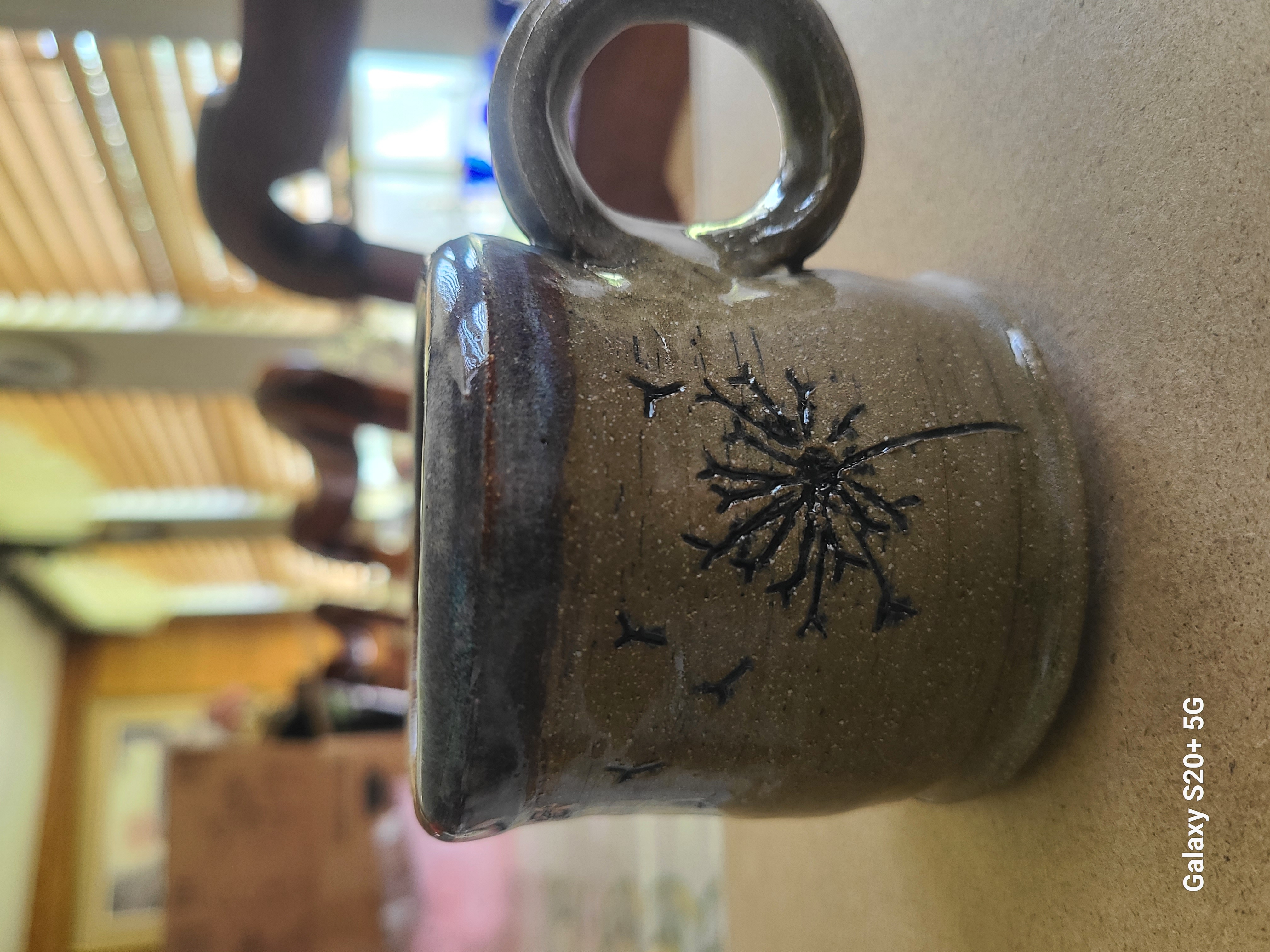 Dainty Dandelion Mug