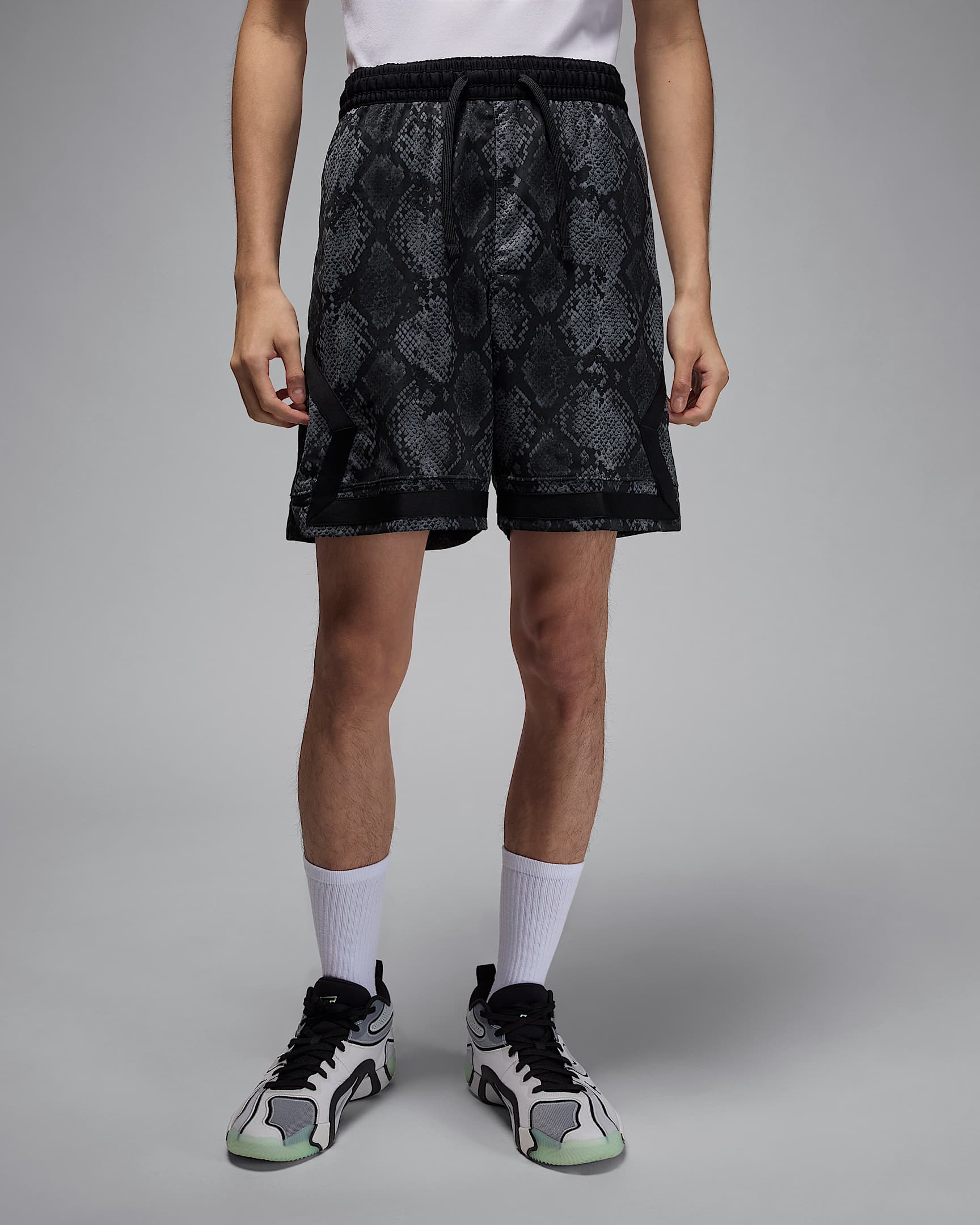 SHORT JORDAN DIAMOND PIEL DE SERPIENTE BLACK