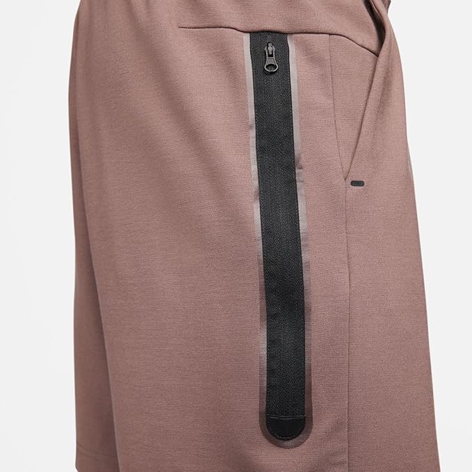SHORT NIKE TECH 2024 REFLECTIVO 
