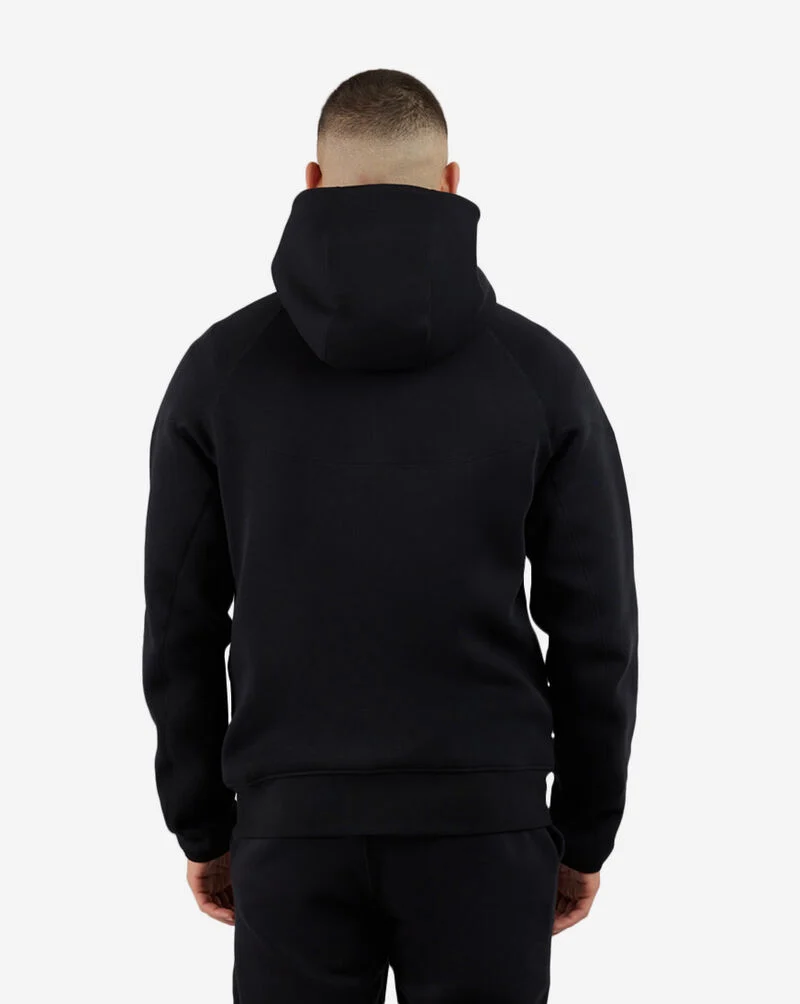 CASACA NIKE TECH TRIPLE BLACK 2024