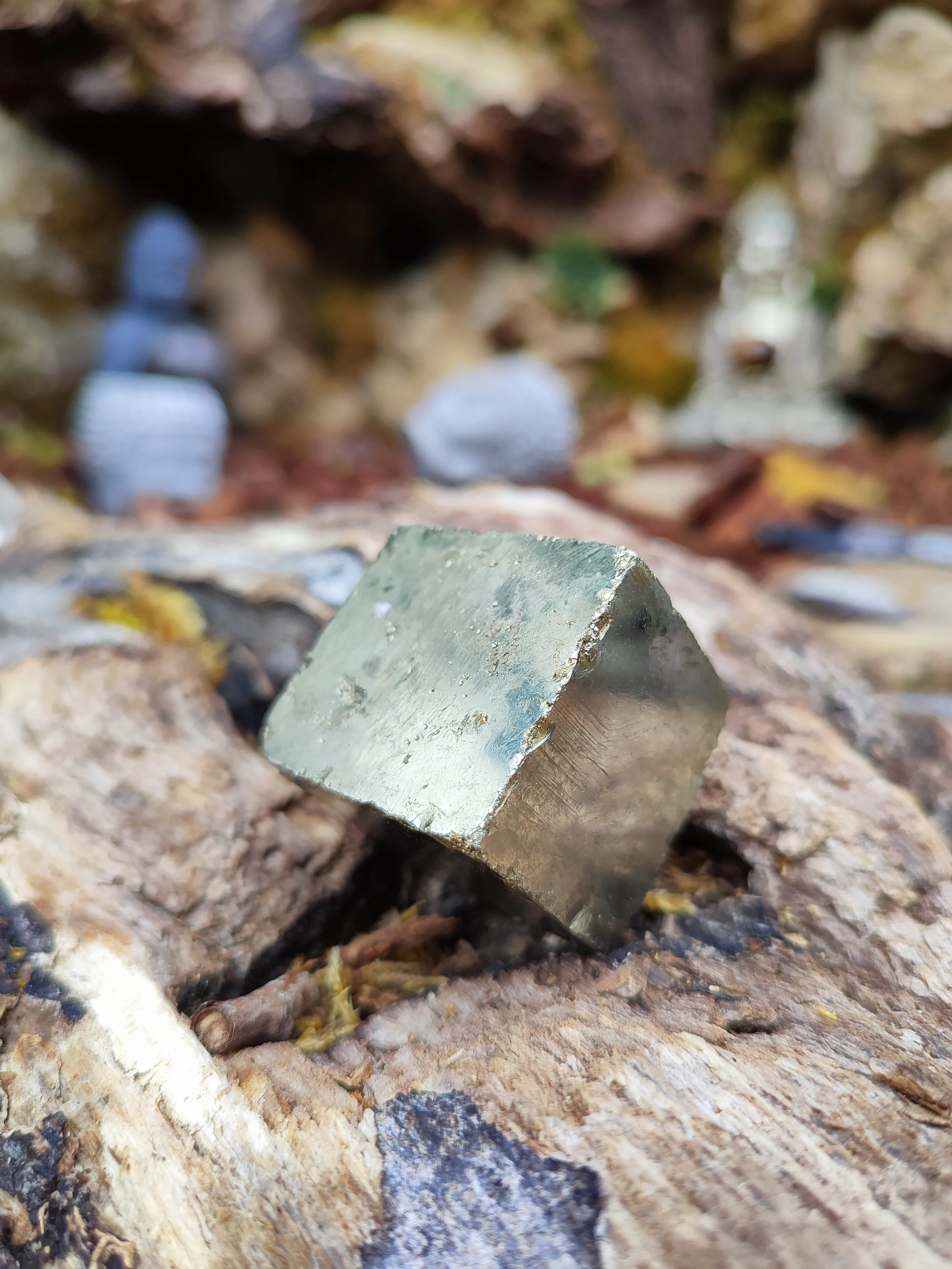 Cube de Pyrite