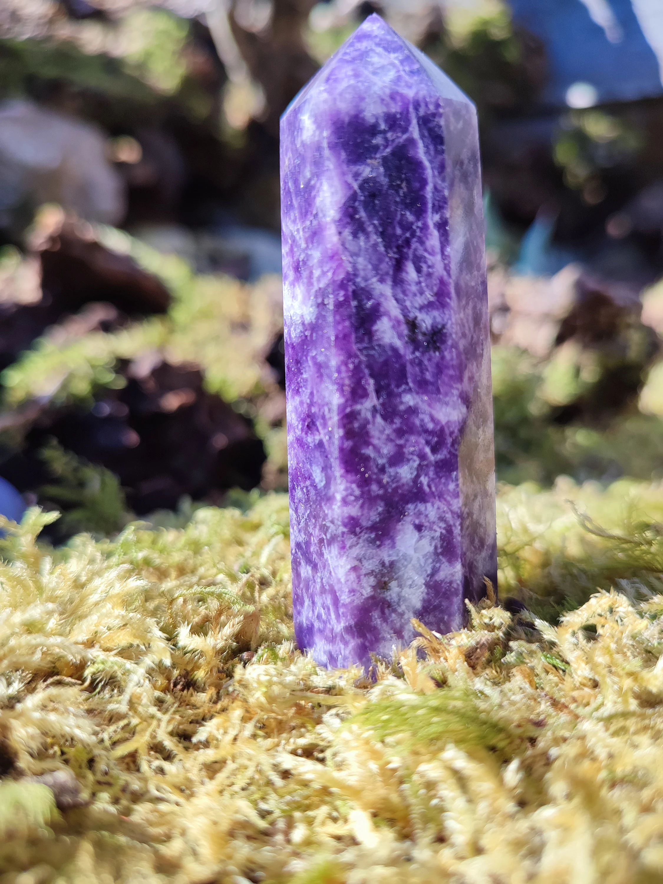 Obélisque de Lépidolite