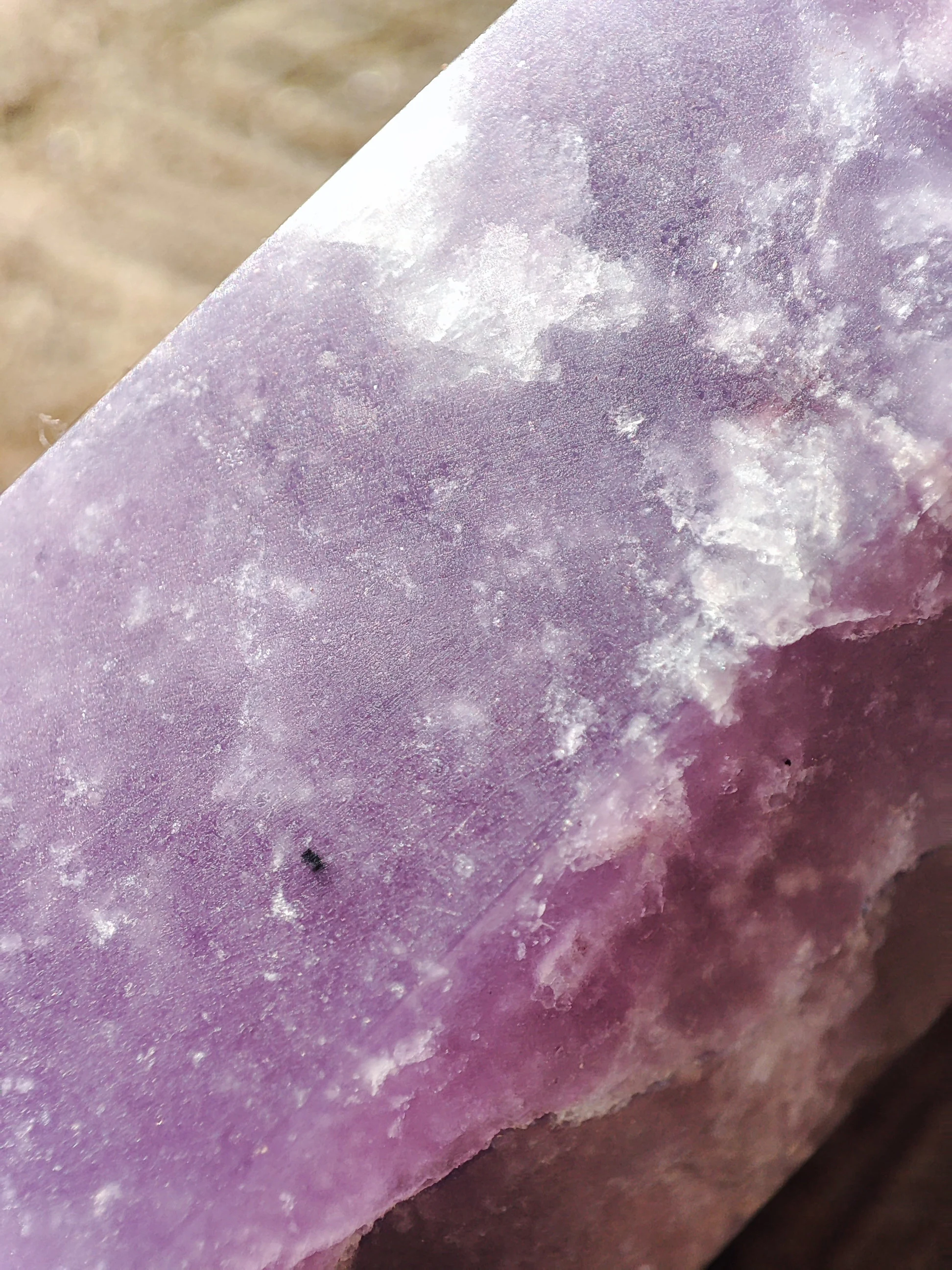 Obélisque de Lépidolite