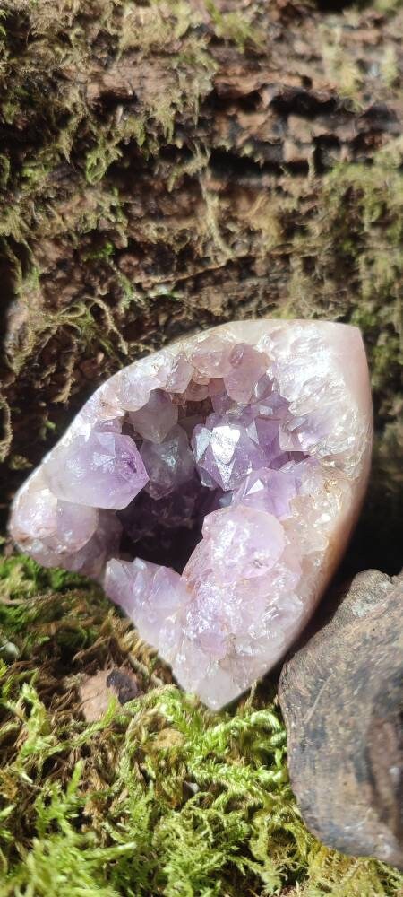 Forme libre d'Améthyste rose et d'Agate fleur
