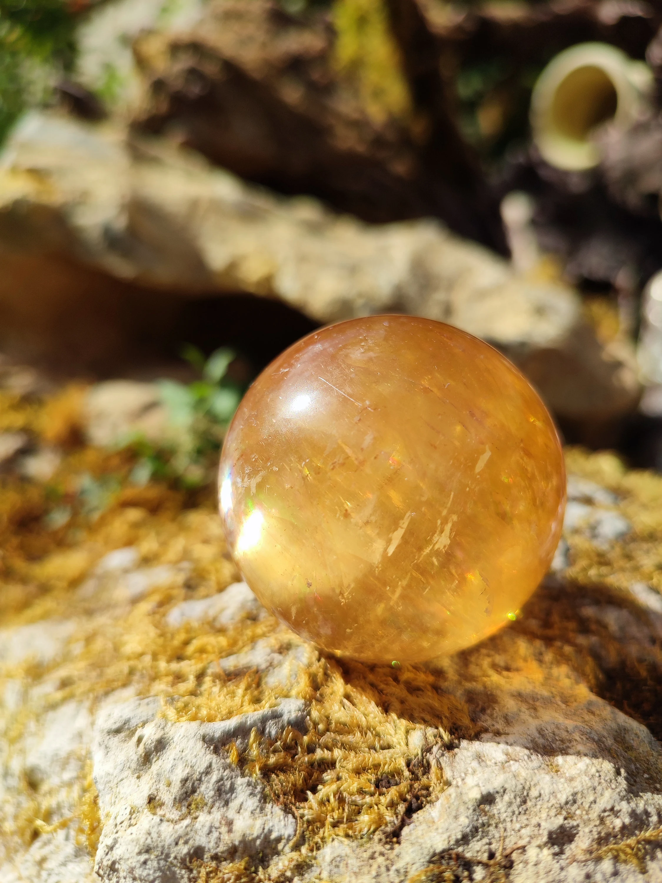 Sphère de Calcite miel