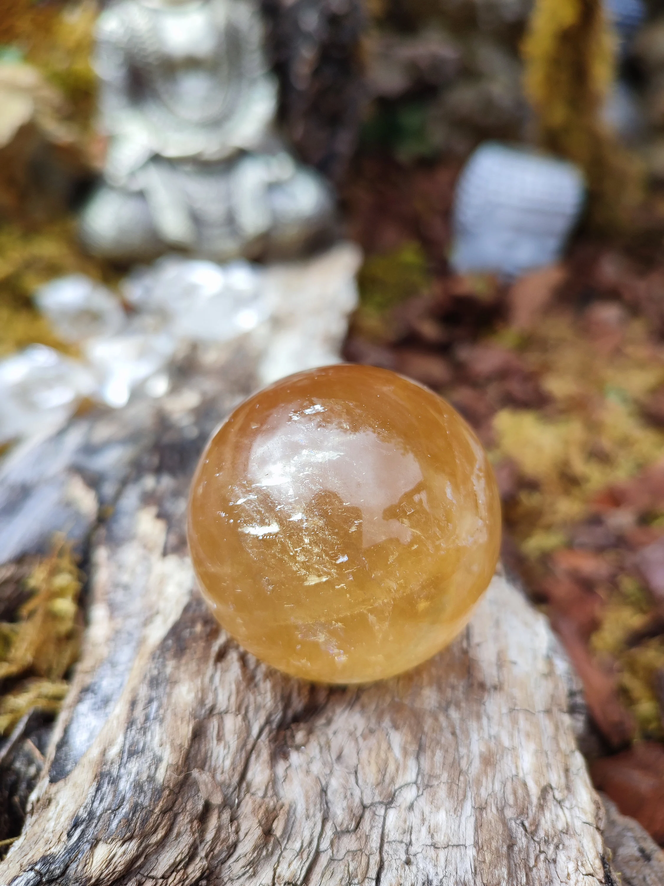 Sphère de Calcite miel