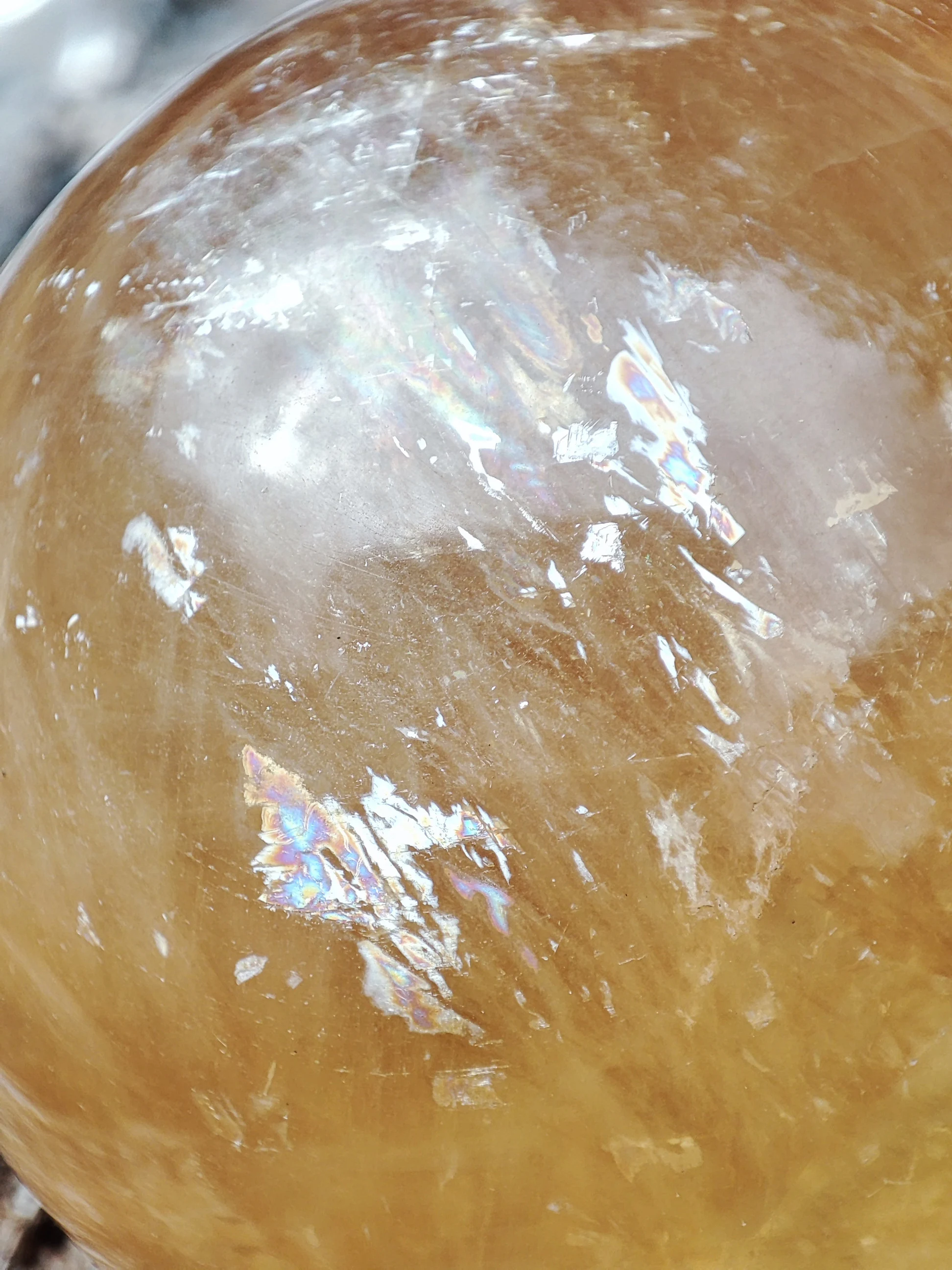 Sphère de Calcite miel