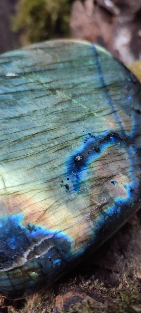 Forme libre en Labradorite