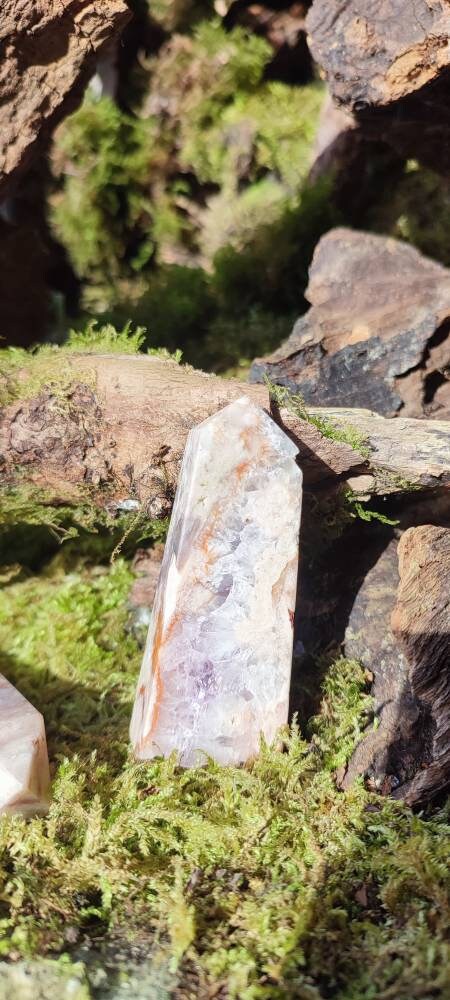 Obélisque d'Améthyste rose et d'Agate fleur