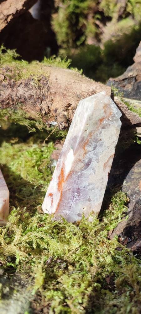 Obélisque d'Améthyste rose et d'Agate fleur