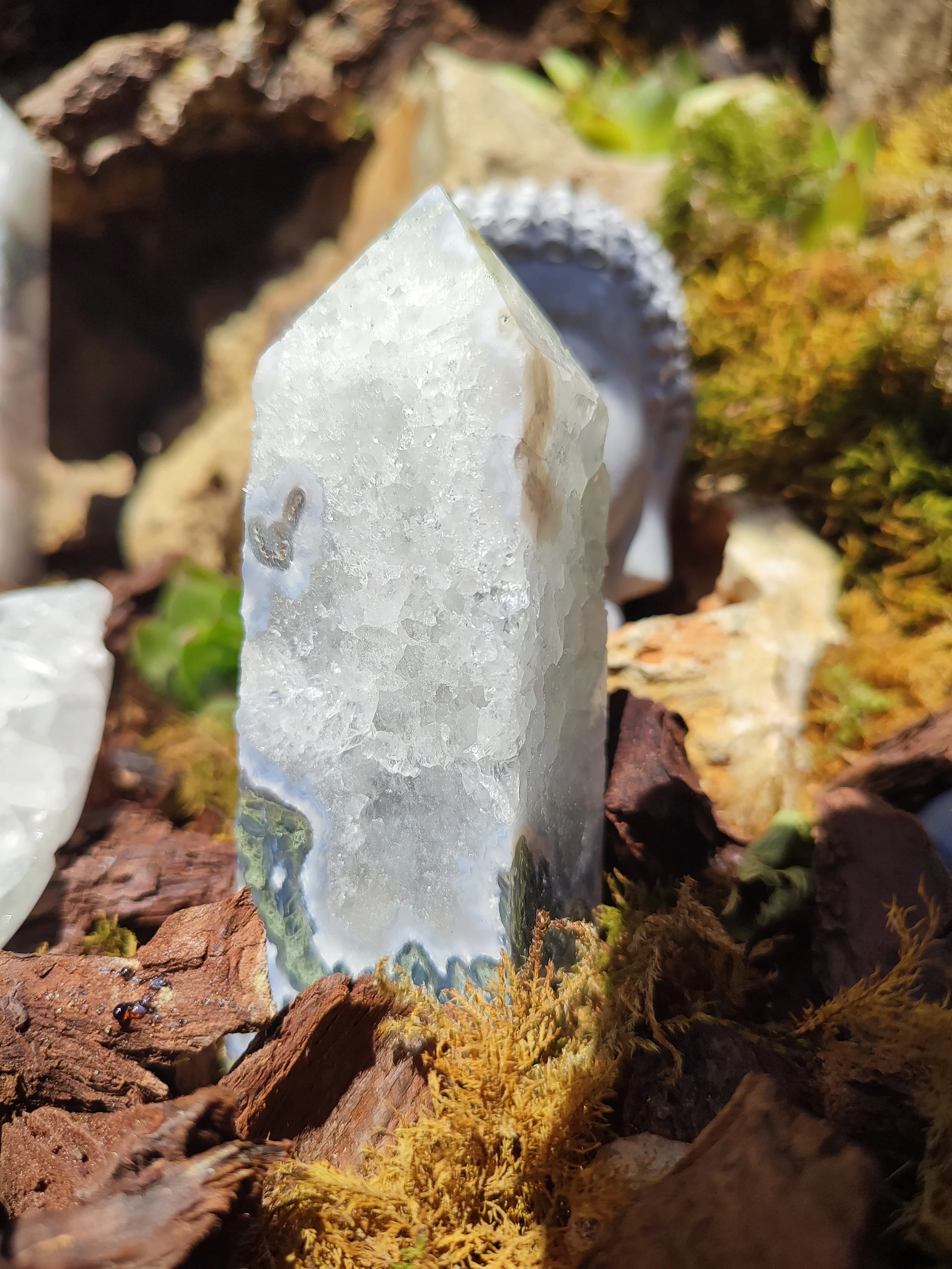 Obélisque Agate mousse