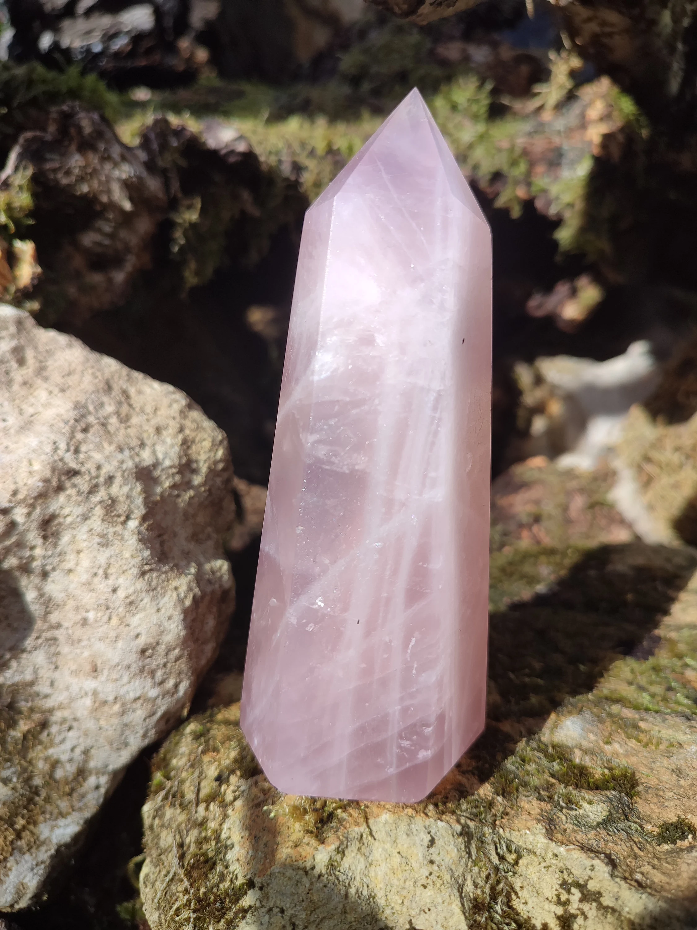 Obélisque de Quartz rose