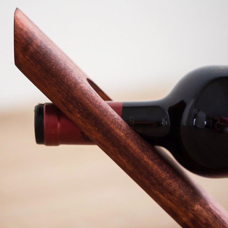 BALANSINIS Vyno butelio laikiklis (medinis)