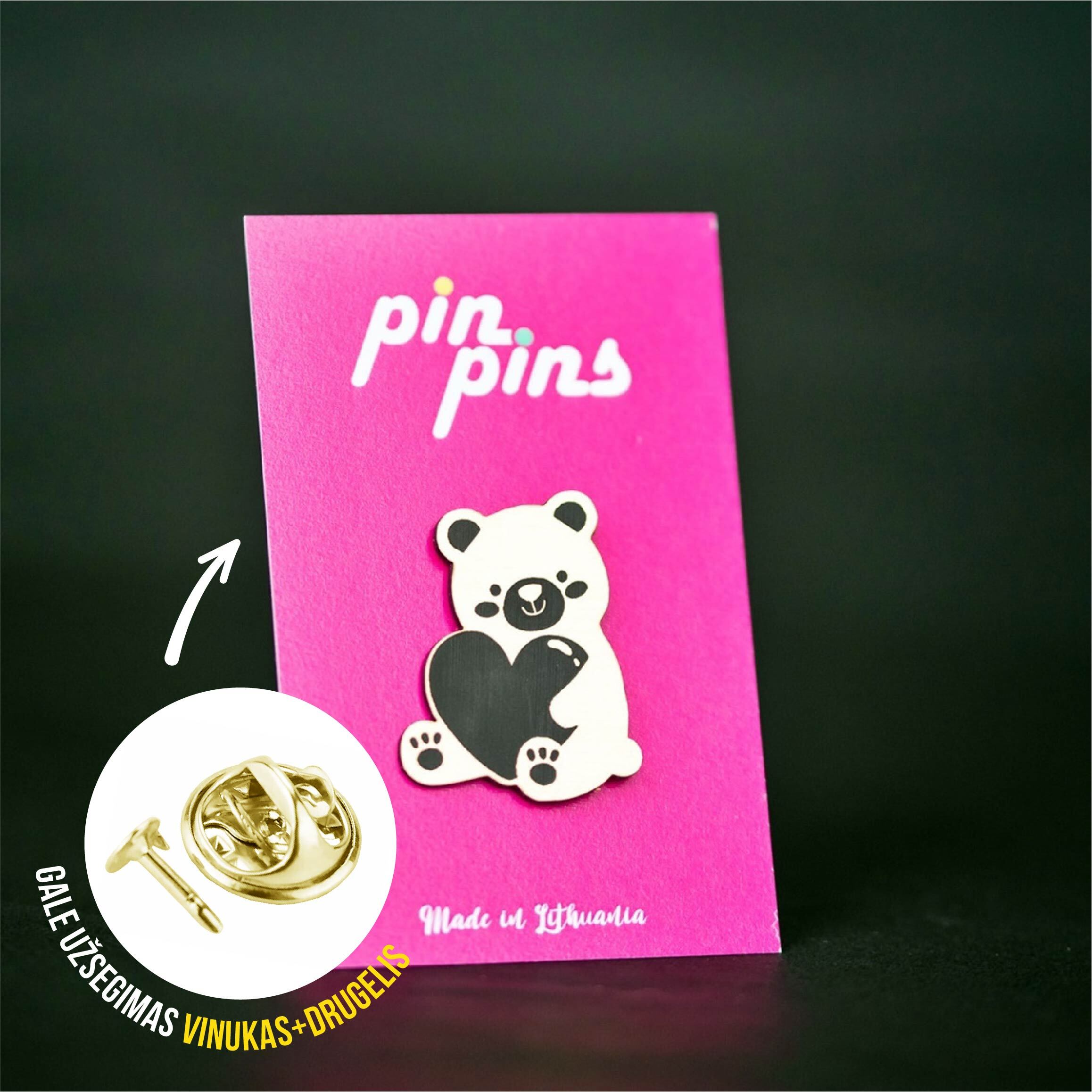 Meškiukas su širdele įsegamas Pin ženkliukas sagė drabužio aksesuaras