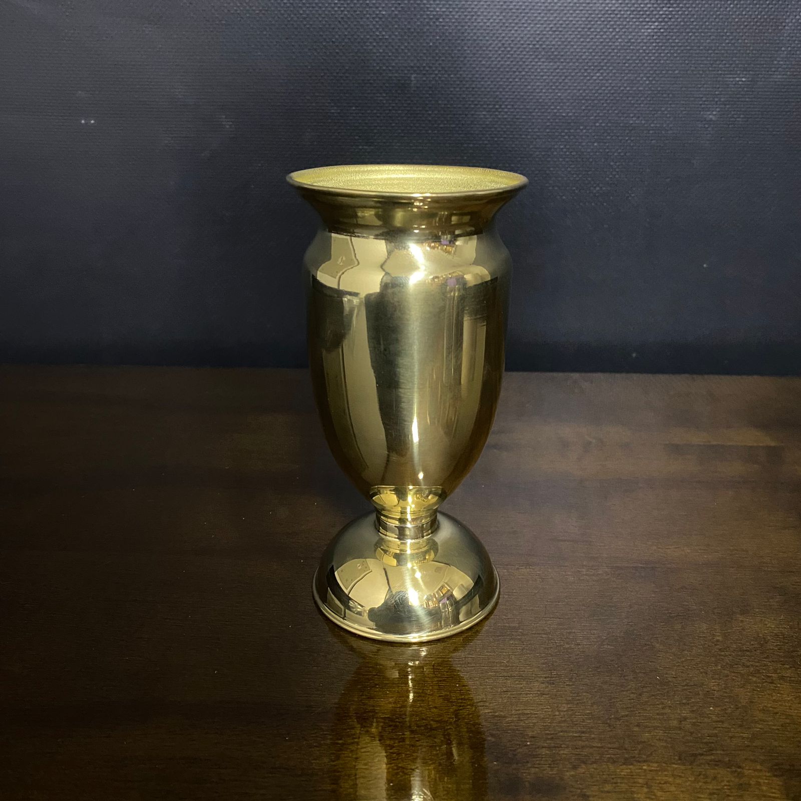 Vaso de Metal T90 - Latão