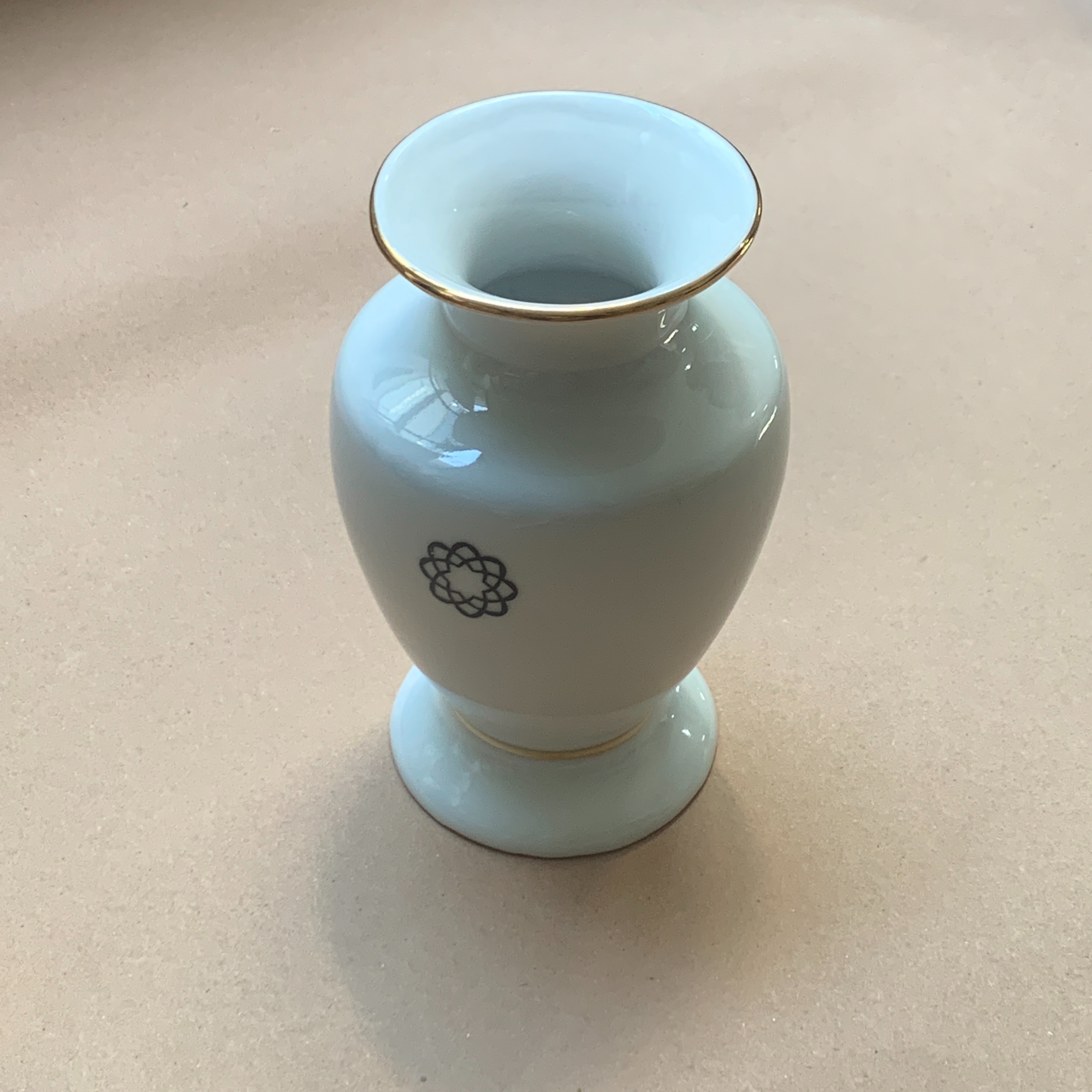 Vaso Pequeno Porcelana - Branco/Dourado