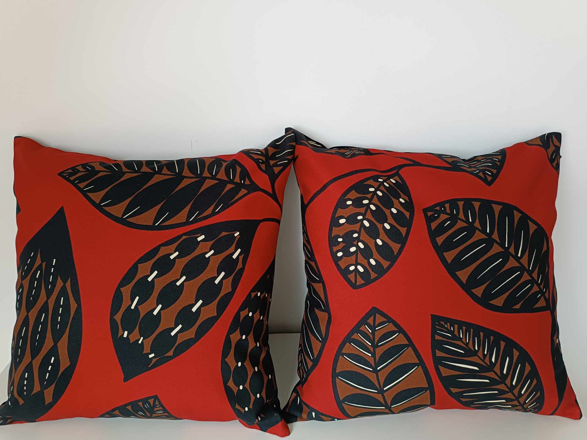 Housse de coussin - Feuilles Cacao Carmin