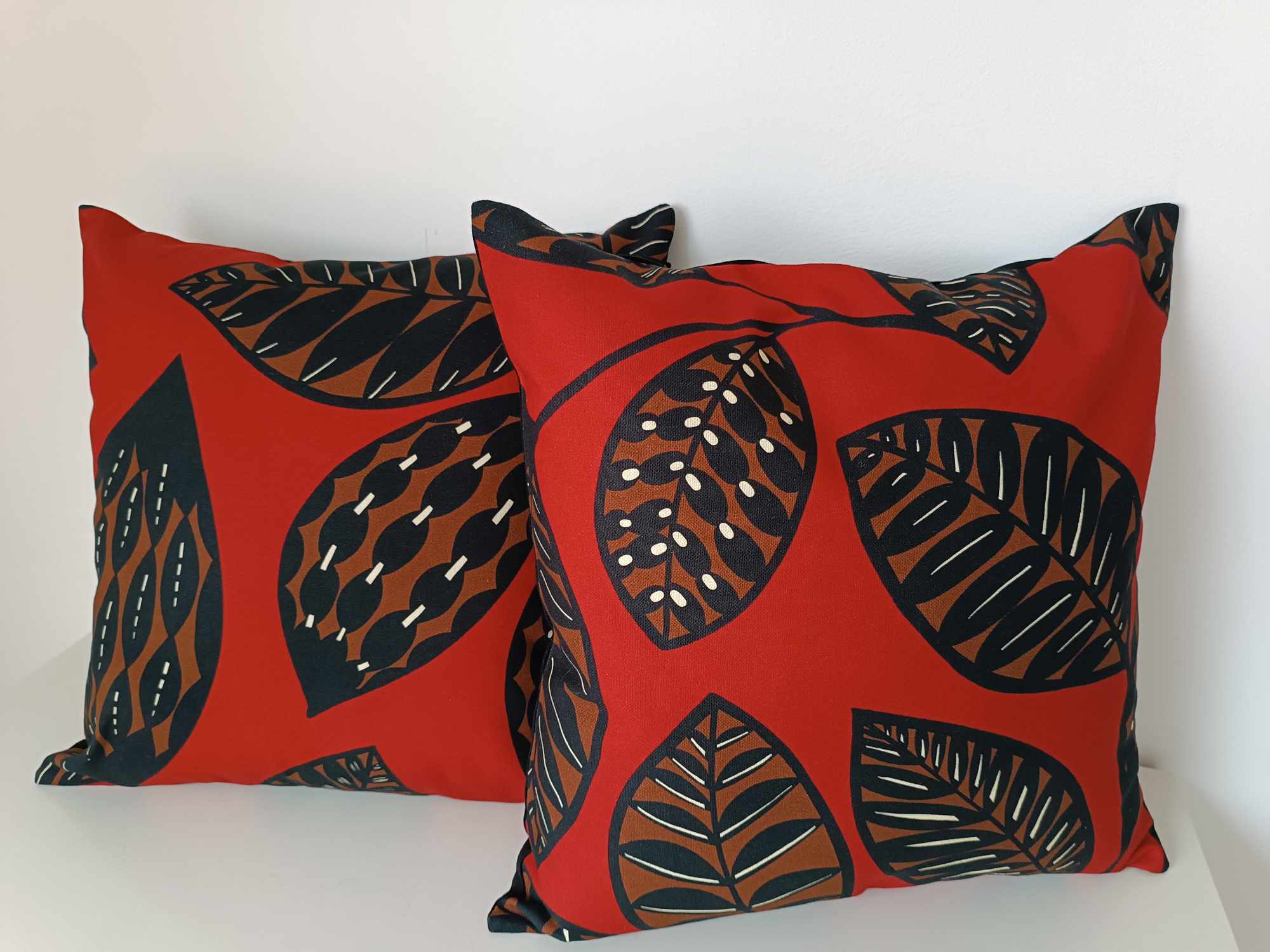 Housse de coussin - Feuilles Cacao Carmin