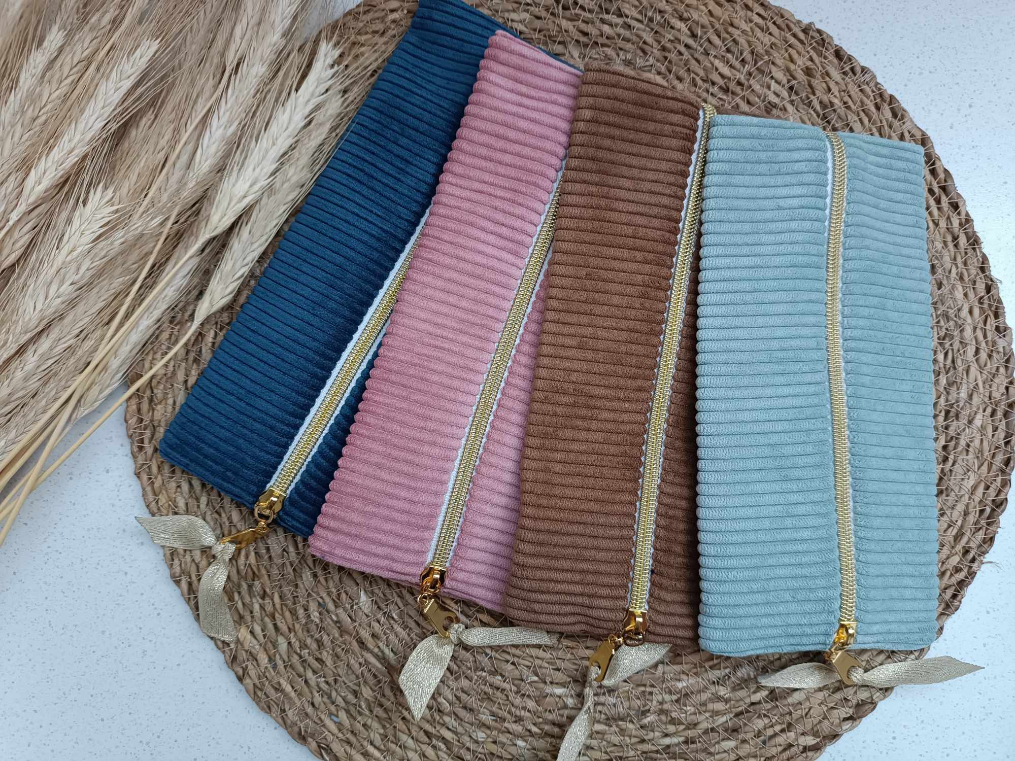 Trousse plate  - L'écolière 