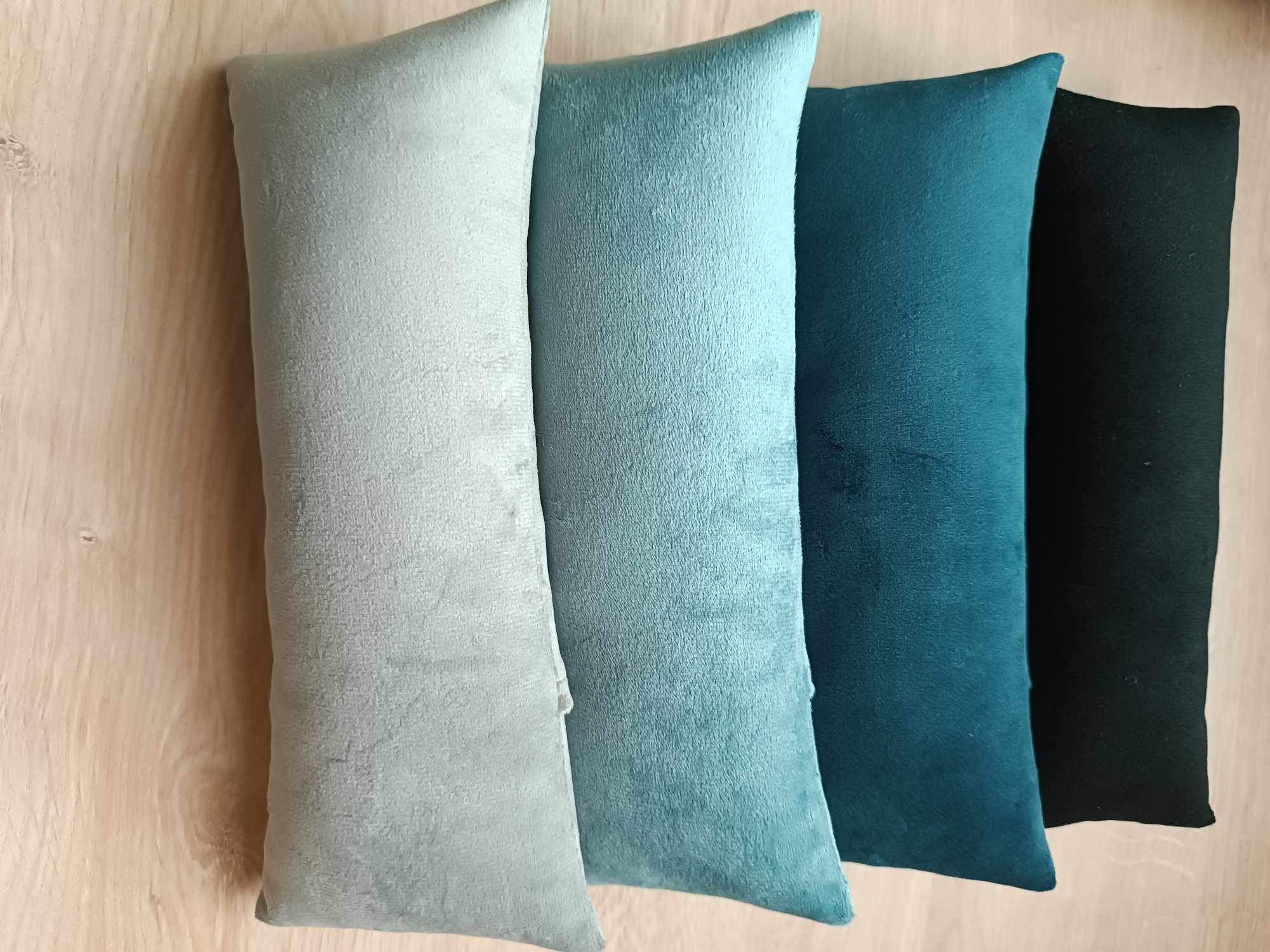 Coussin présentoir à bijoux et bracelets,