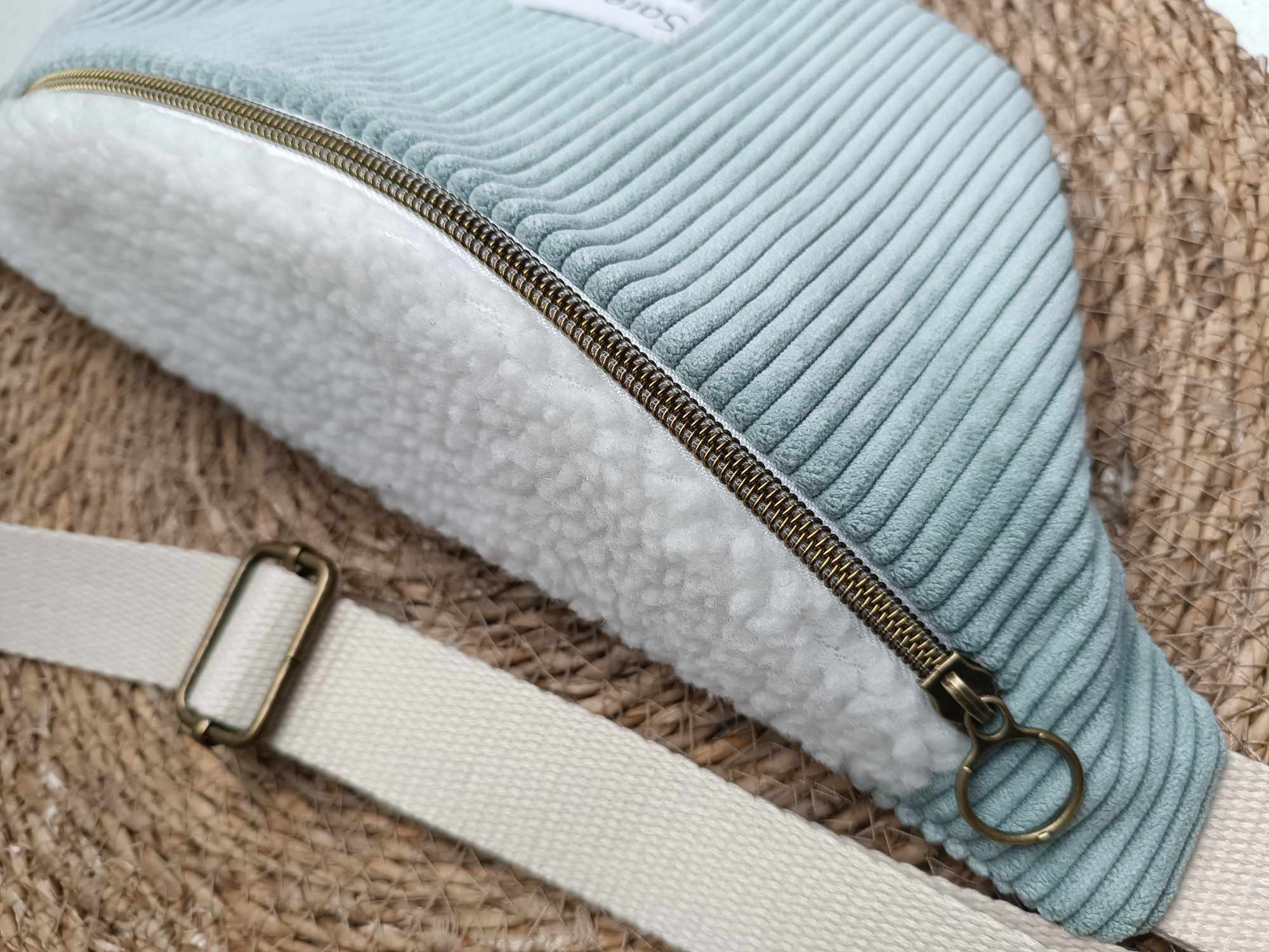 Sac Banane - Alberta - Duo velours/moumoute