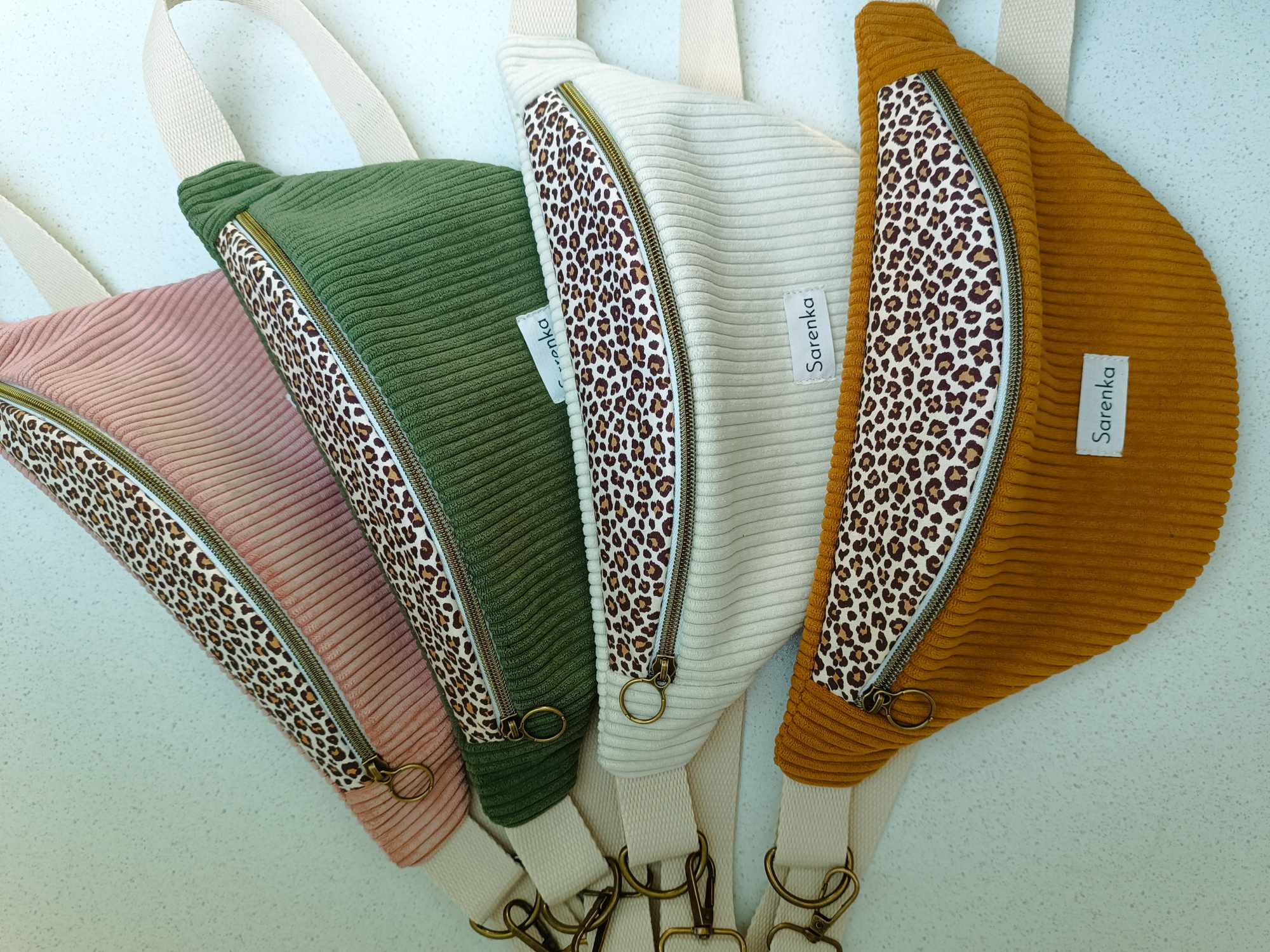 Sac Banane Léopard et velours côtelé