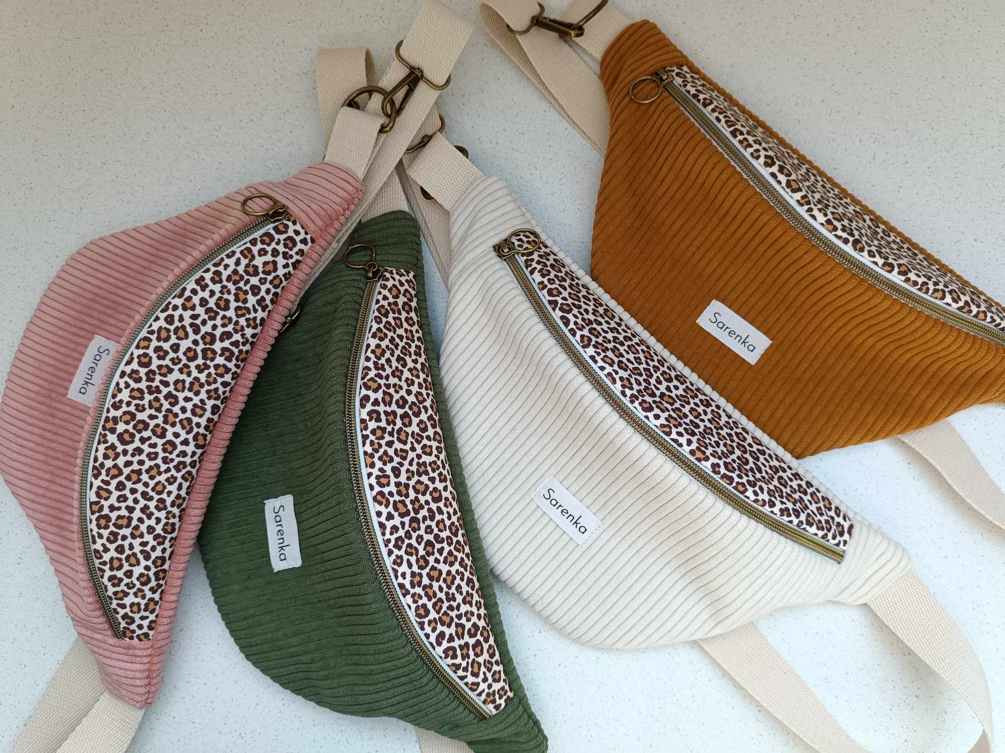 Sac Banane Léopard et velours côtelé