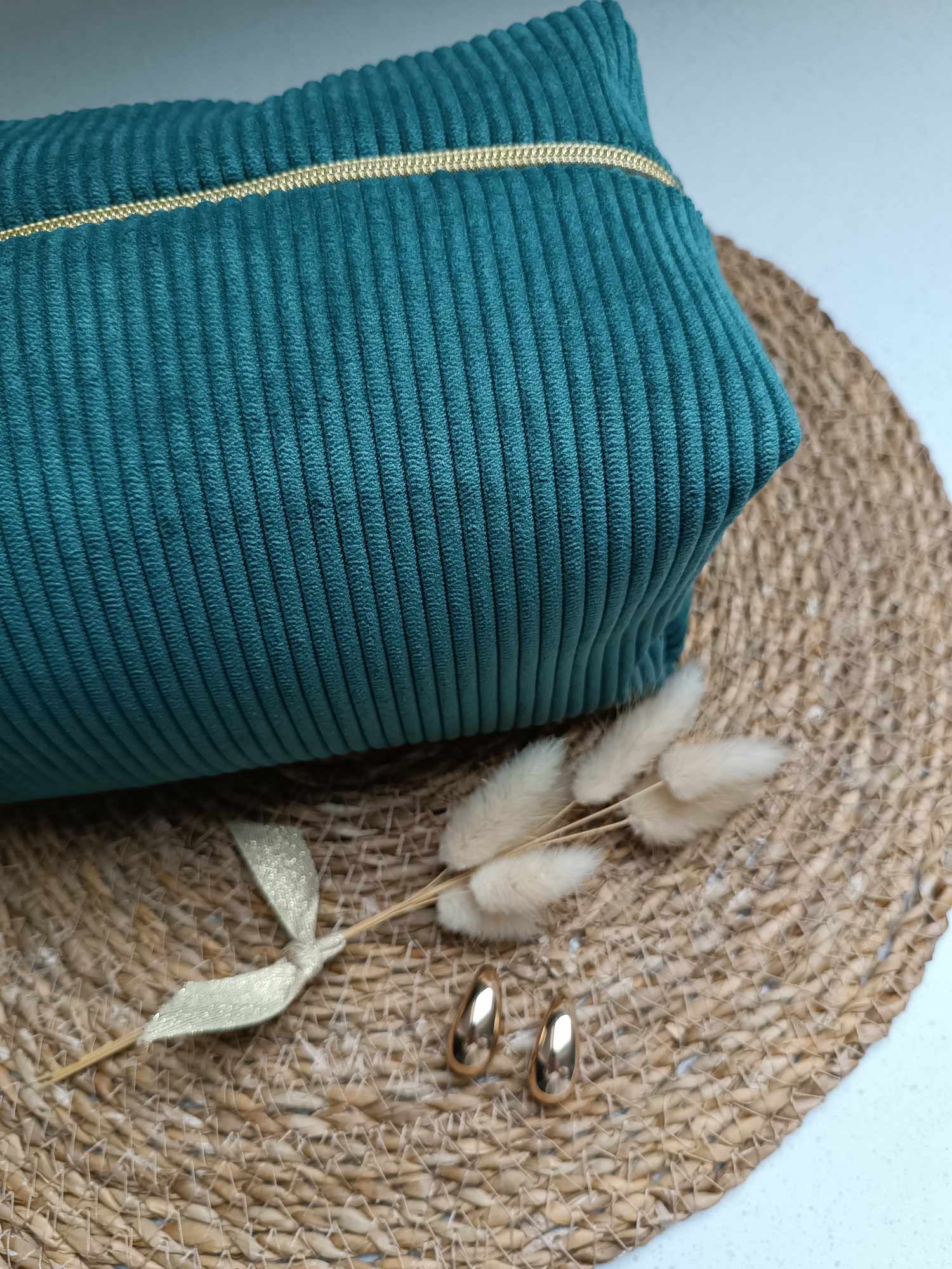 Trousse de toilette en velours côtelé - Menthe