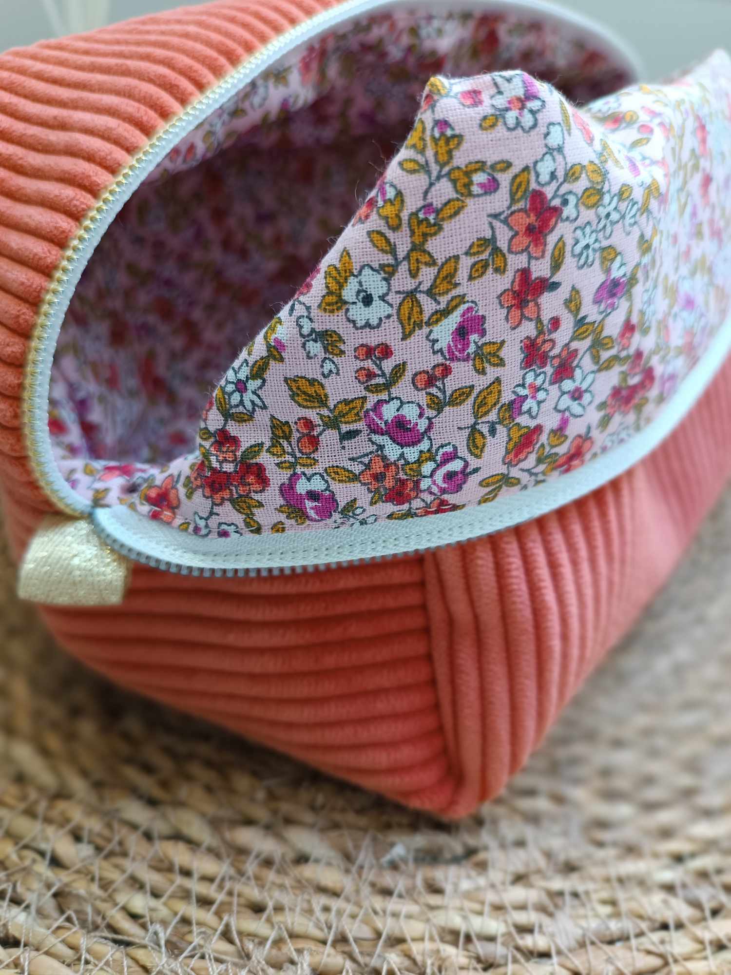 Trousse de toilette corail