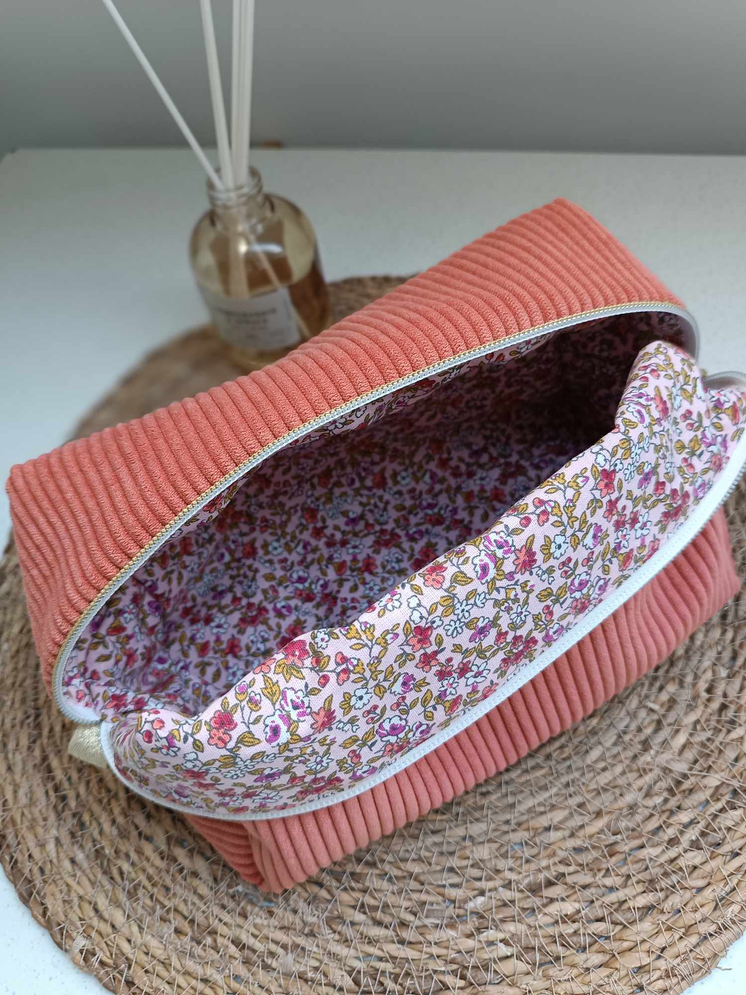 Trousse de toilette corail