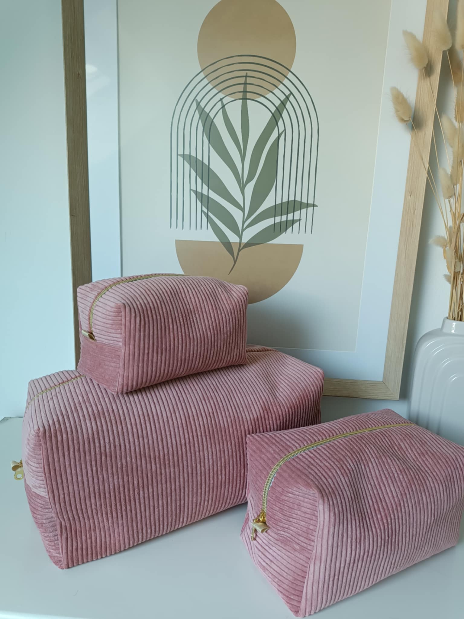 Maxi trousse de toilette en velours côtelé 