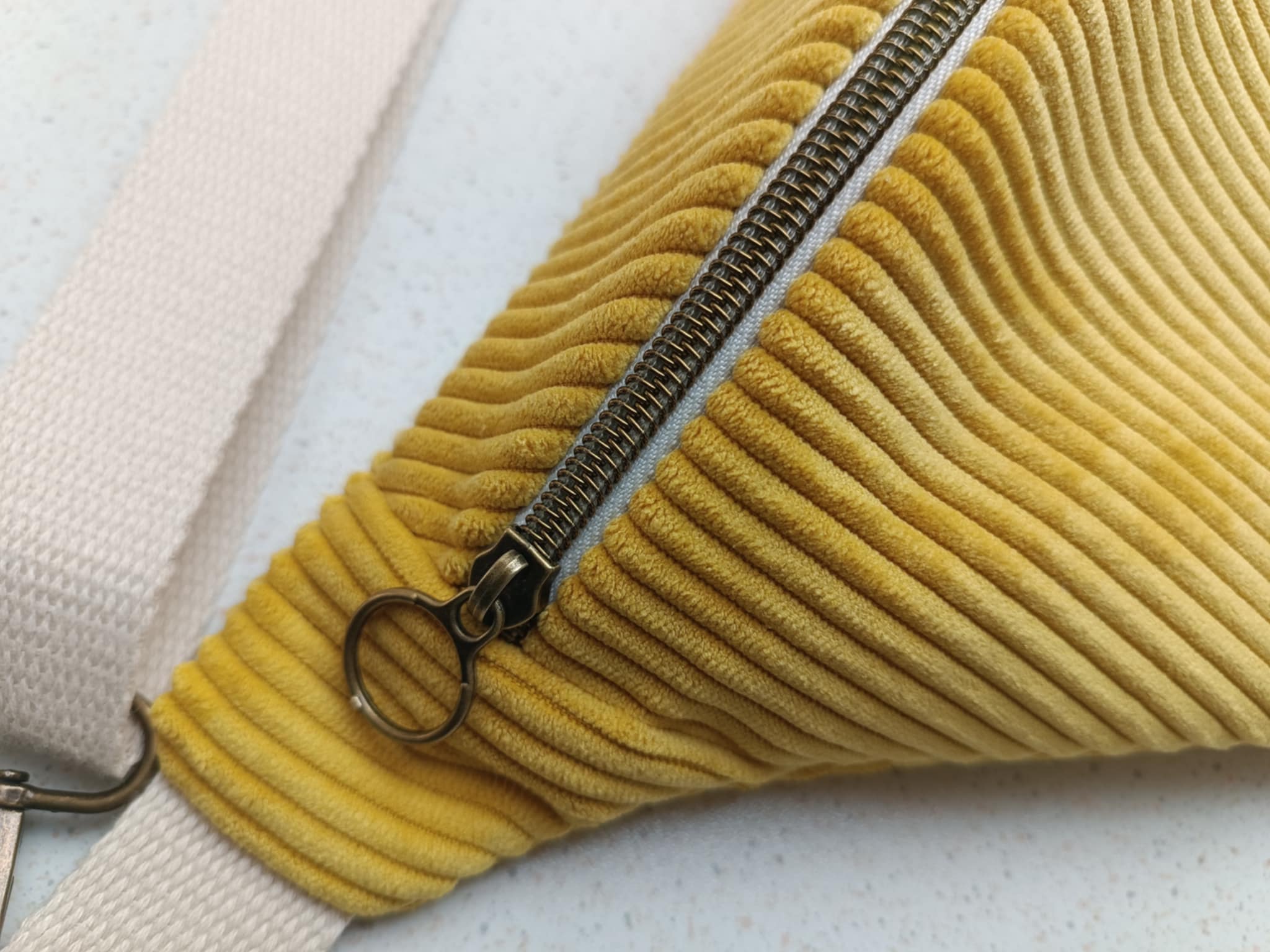 Sac Banane - Velours - Les unies - Jaune