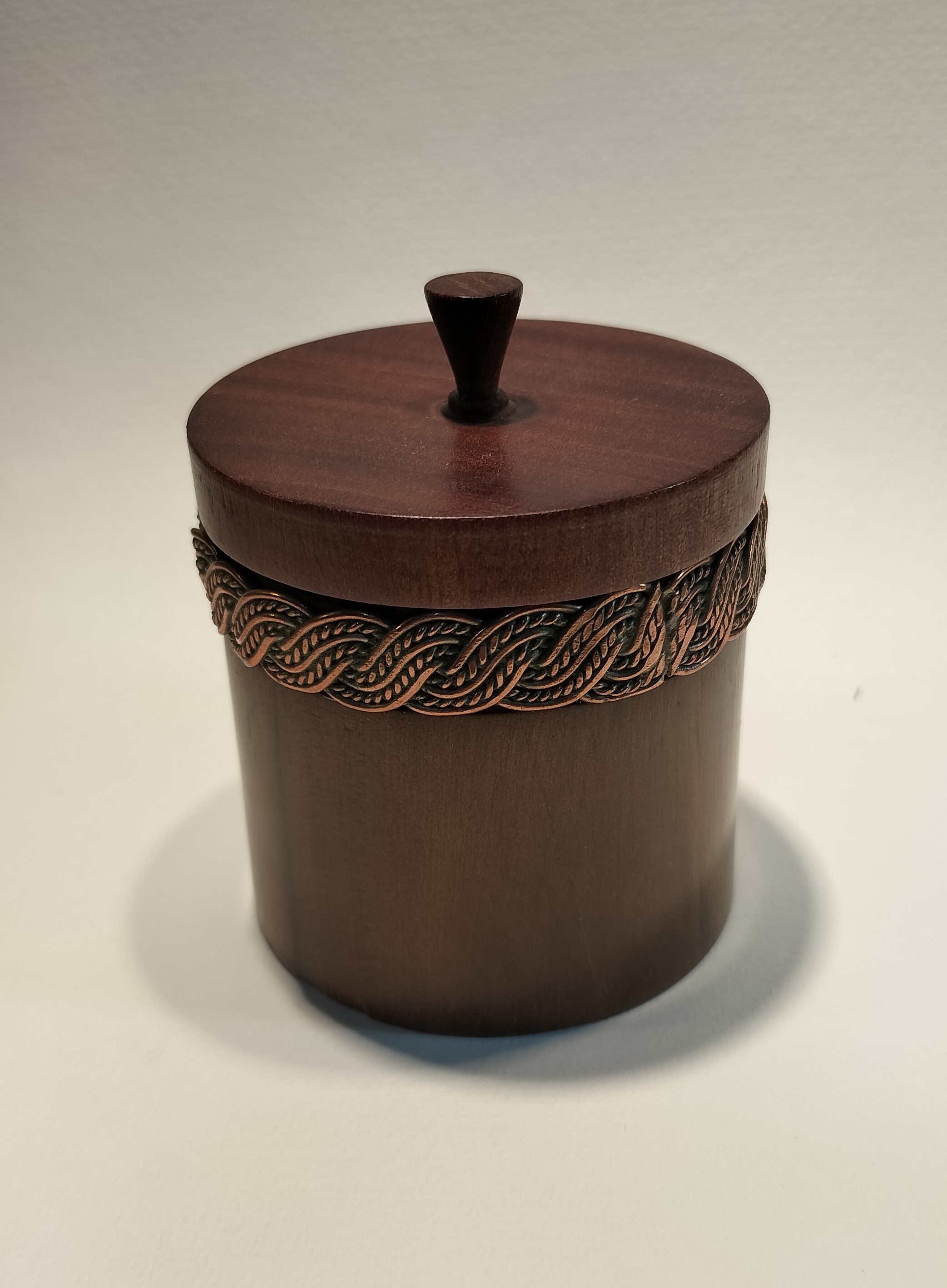 Small lidded box 1