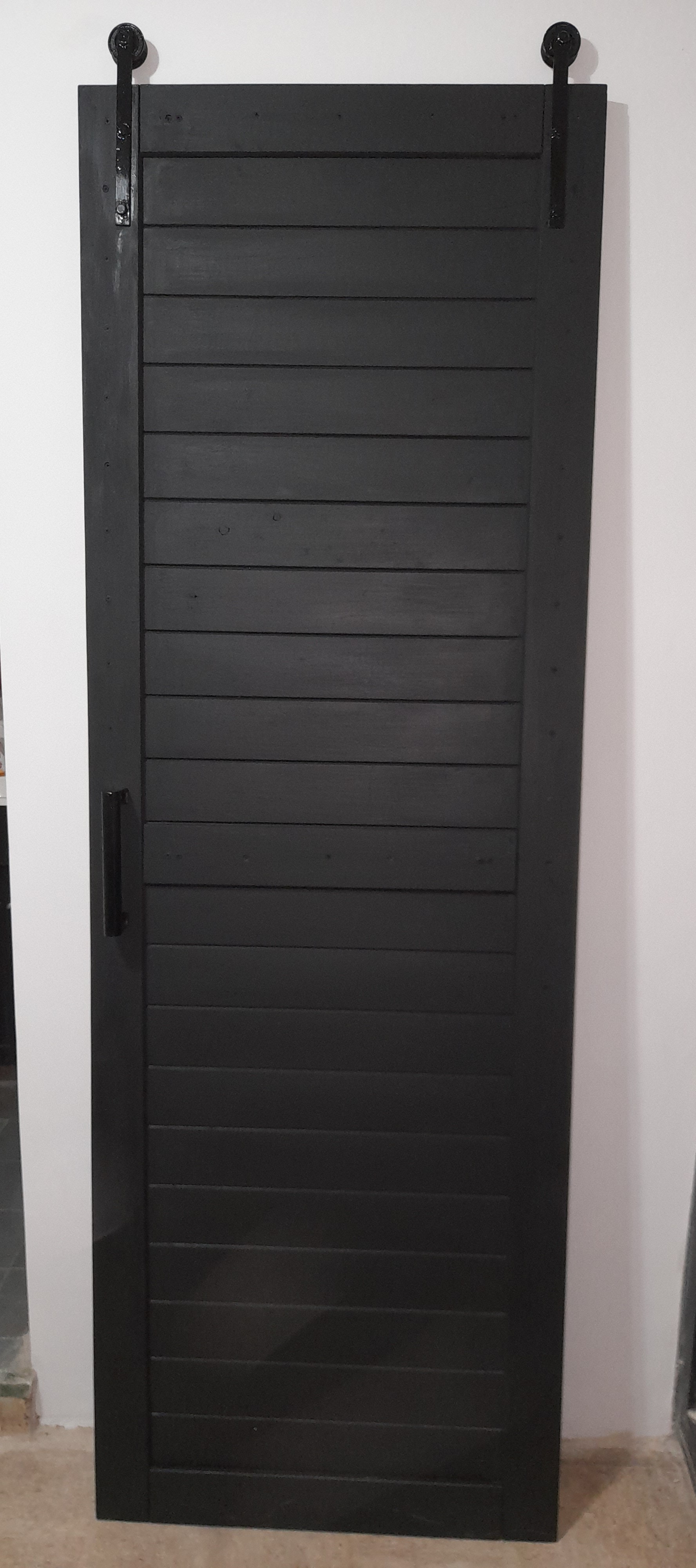 Puerta Granero Satinado Negro