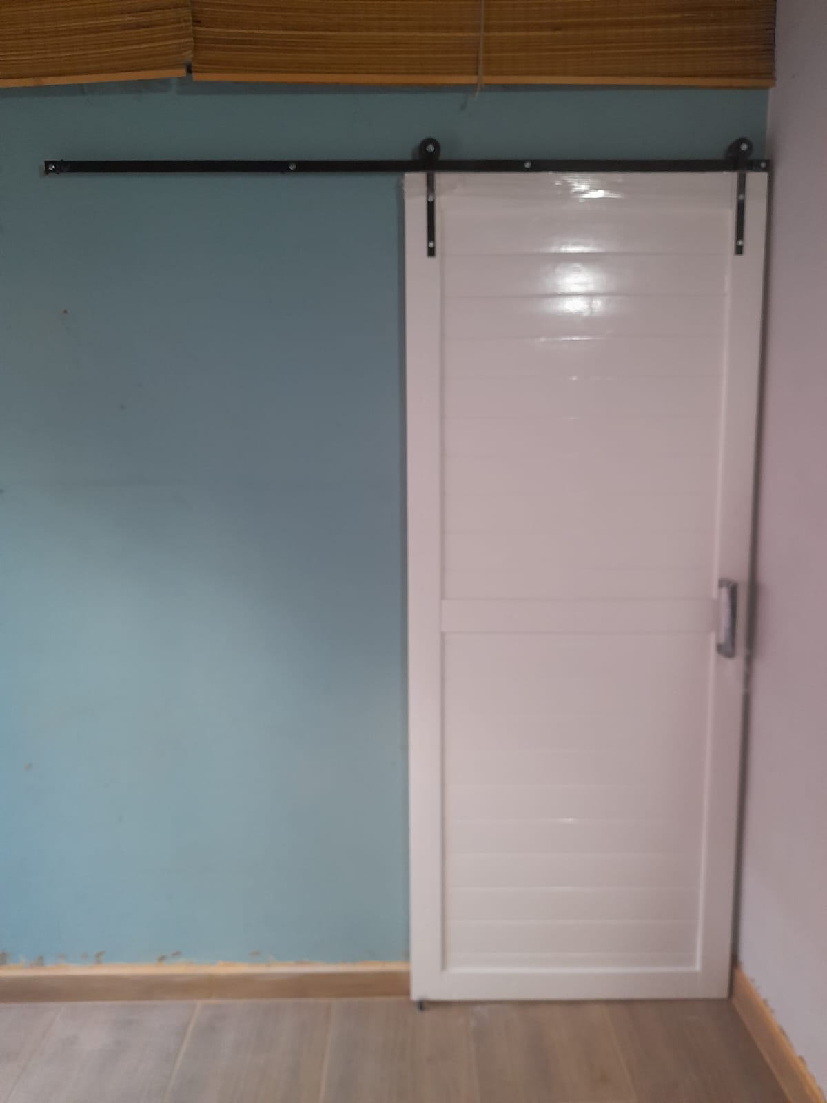 Puerta Granero Satinado Blanco