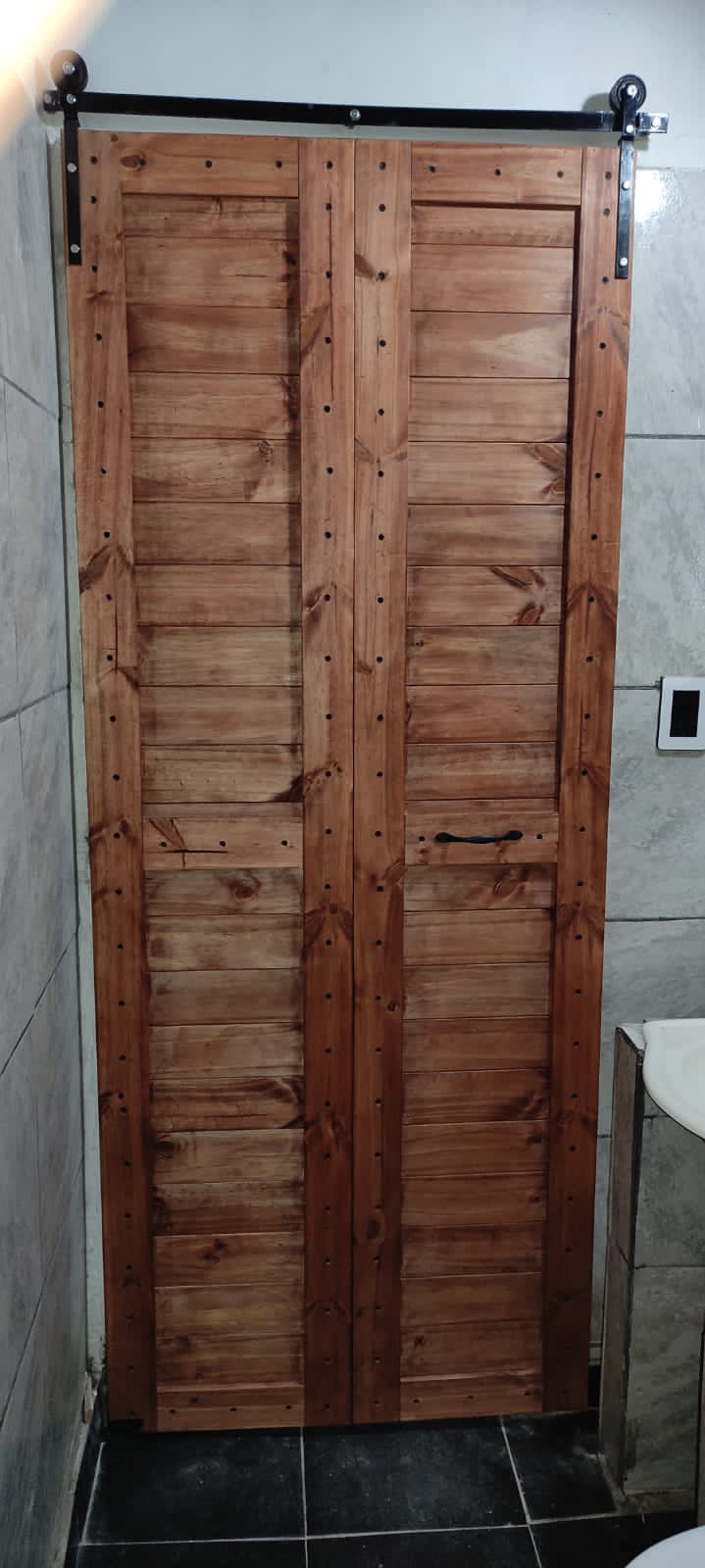 Puerta Granero Plagadiza Blanco Satinado