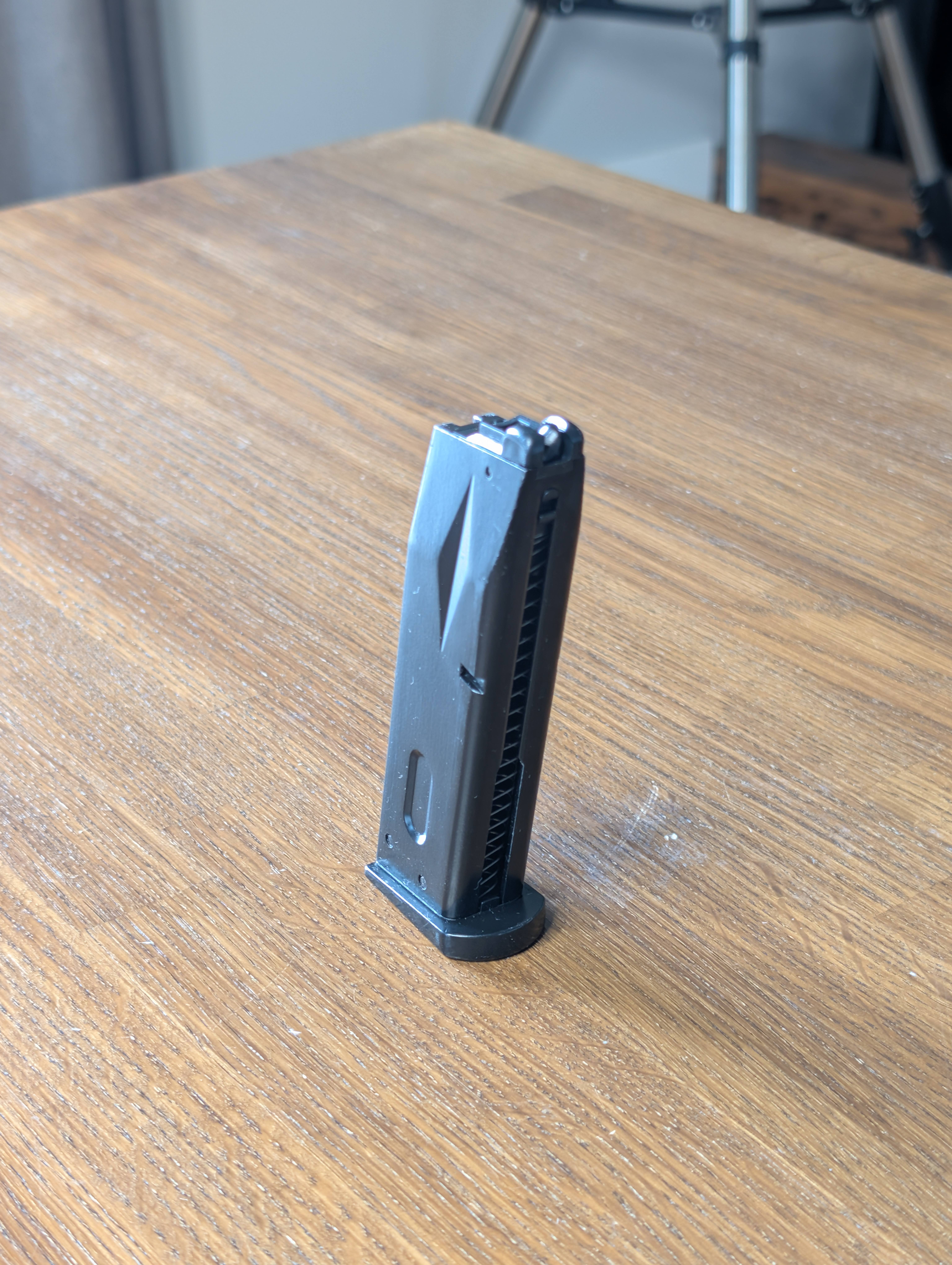 Dėtuvė Airsoft We M9/m92f Low-cap 25 Bb Naudota