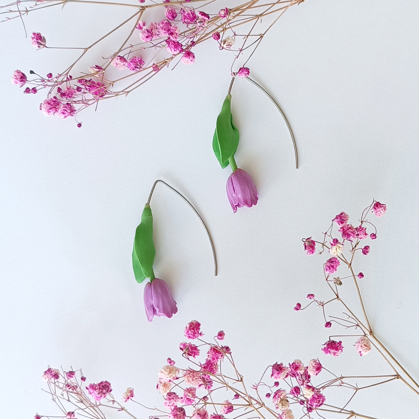 Kolczyki blado fioletowe tulipany