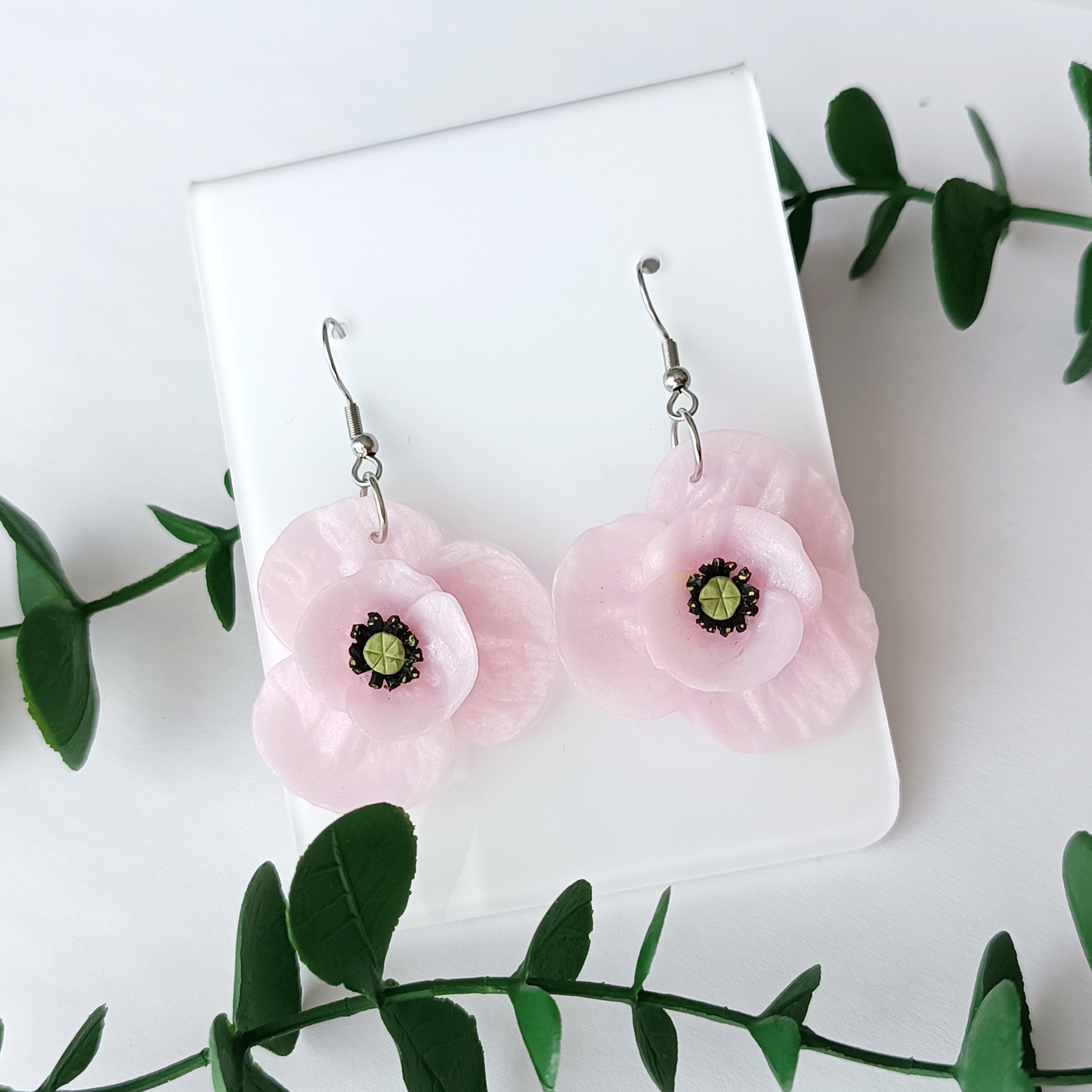 Kolczyki blado różowe maki