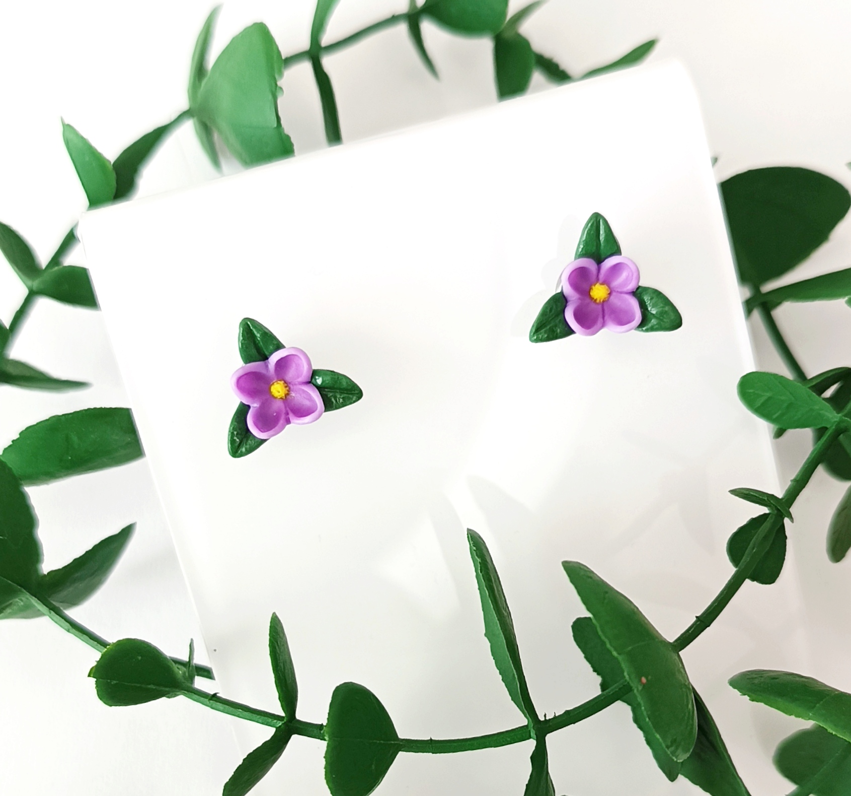 Kolczyki kwiatki bzu sztyfty