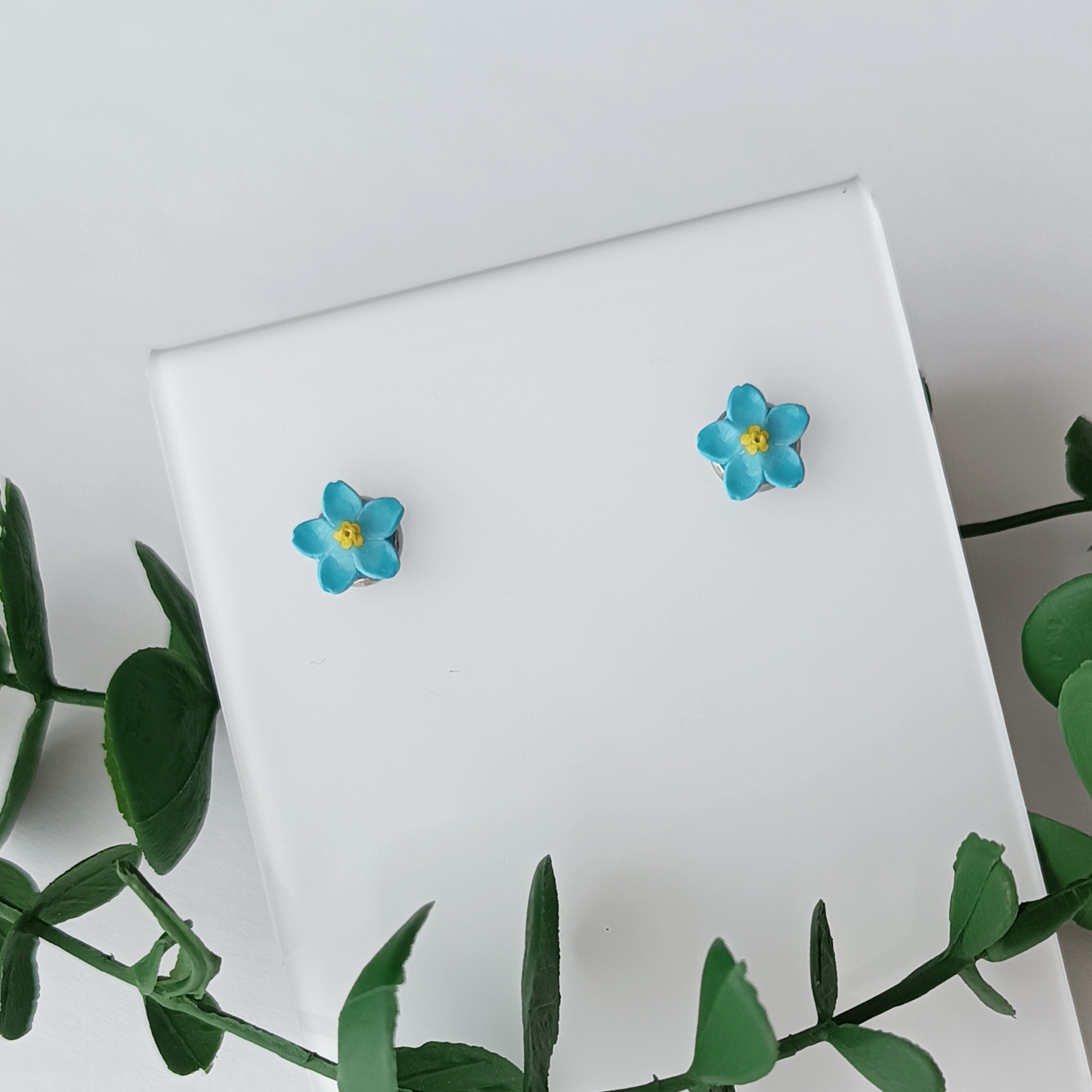 Kolczyki niezapominajki sztyfty