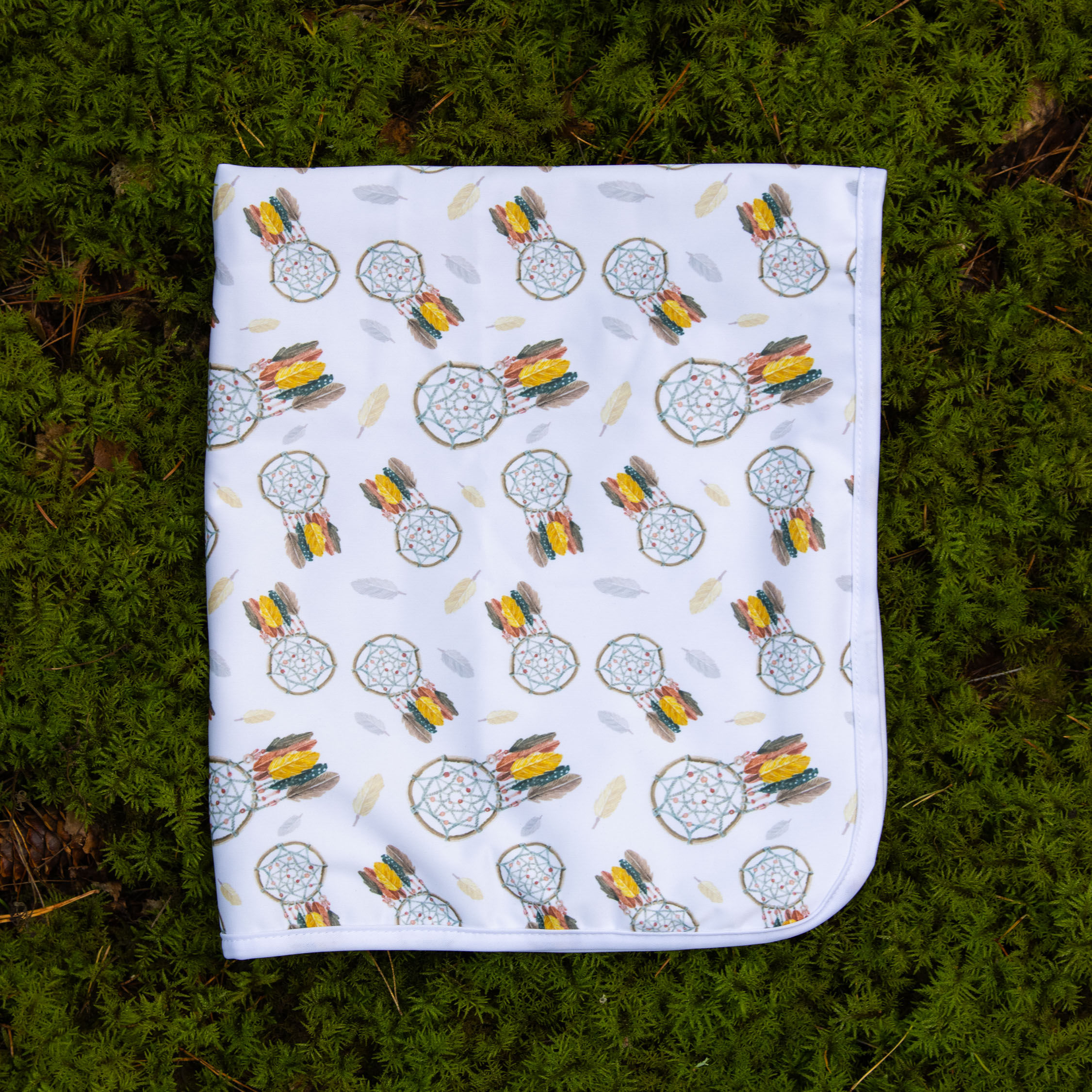 Neperšlampamas daugkartinis paklotas "Auksinė pasaka"