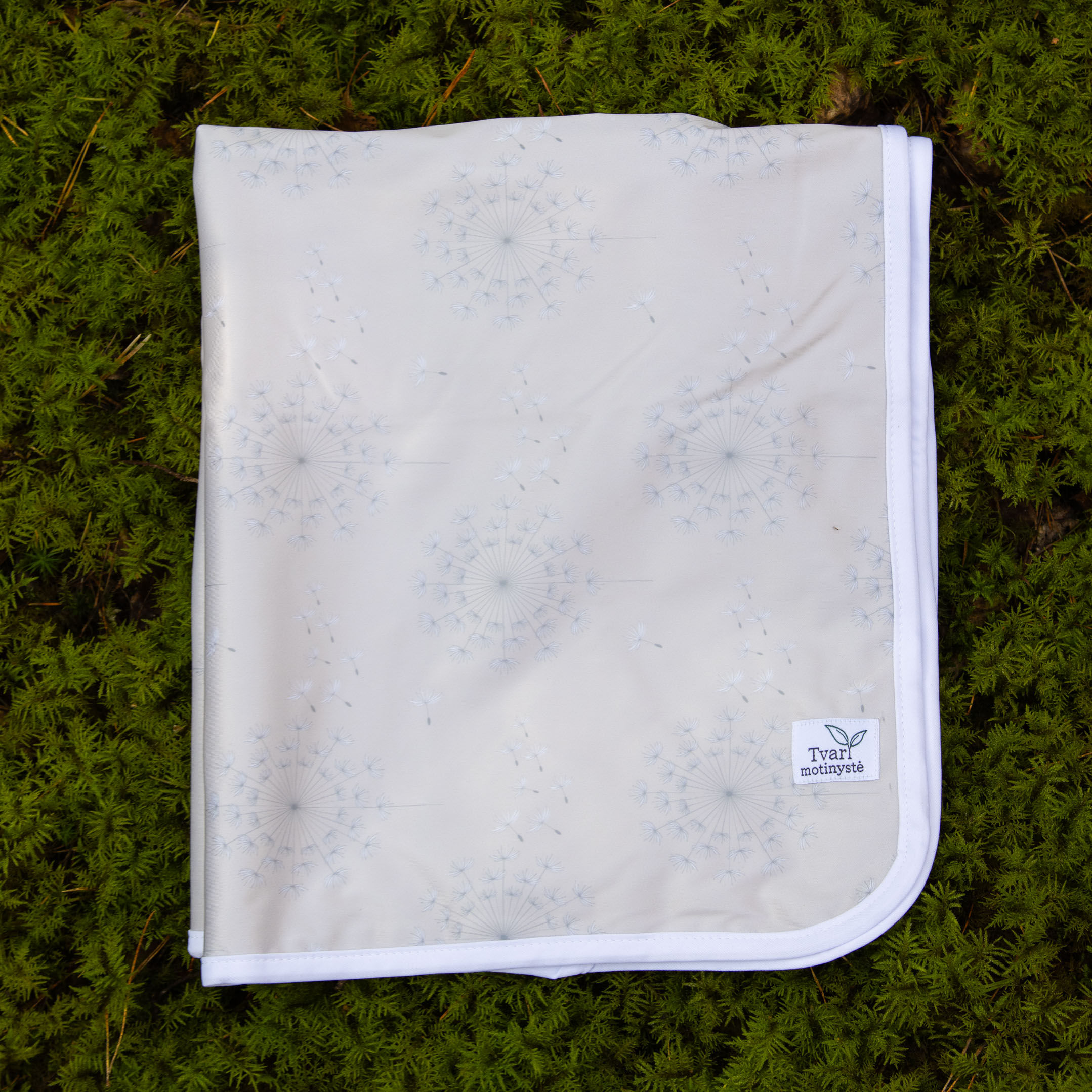 Neperšlampamas daugkartinis paklotas „Smėlio kopa"