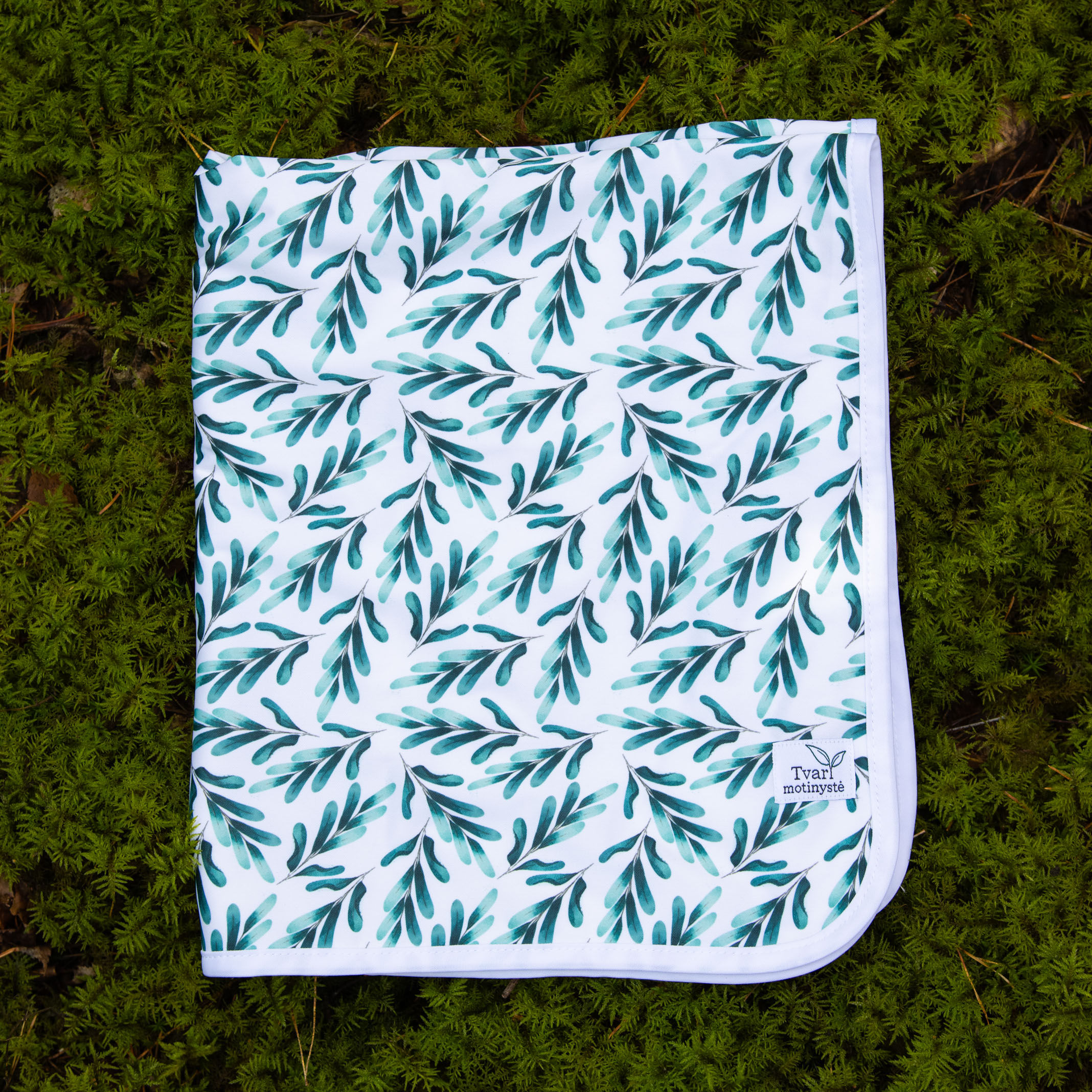 Neperšlampamas daugkartinis paklotas „Gyvybė"