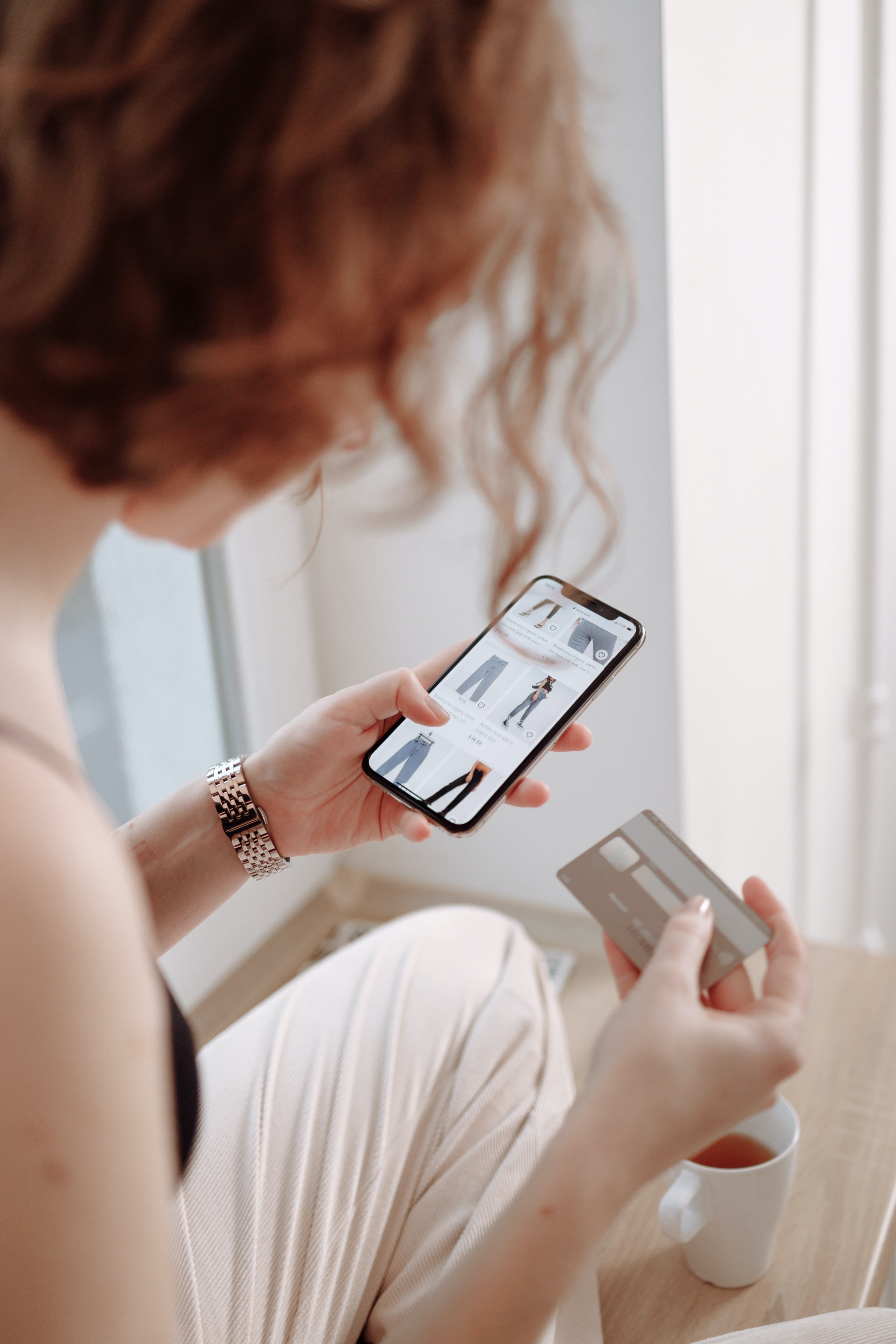Personalised Online Shopping and Styling Sessions