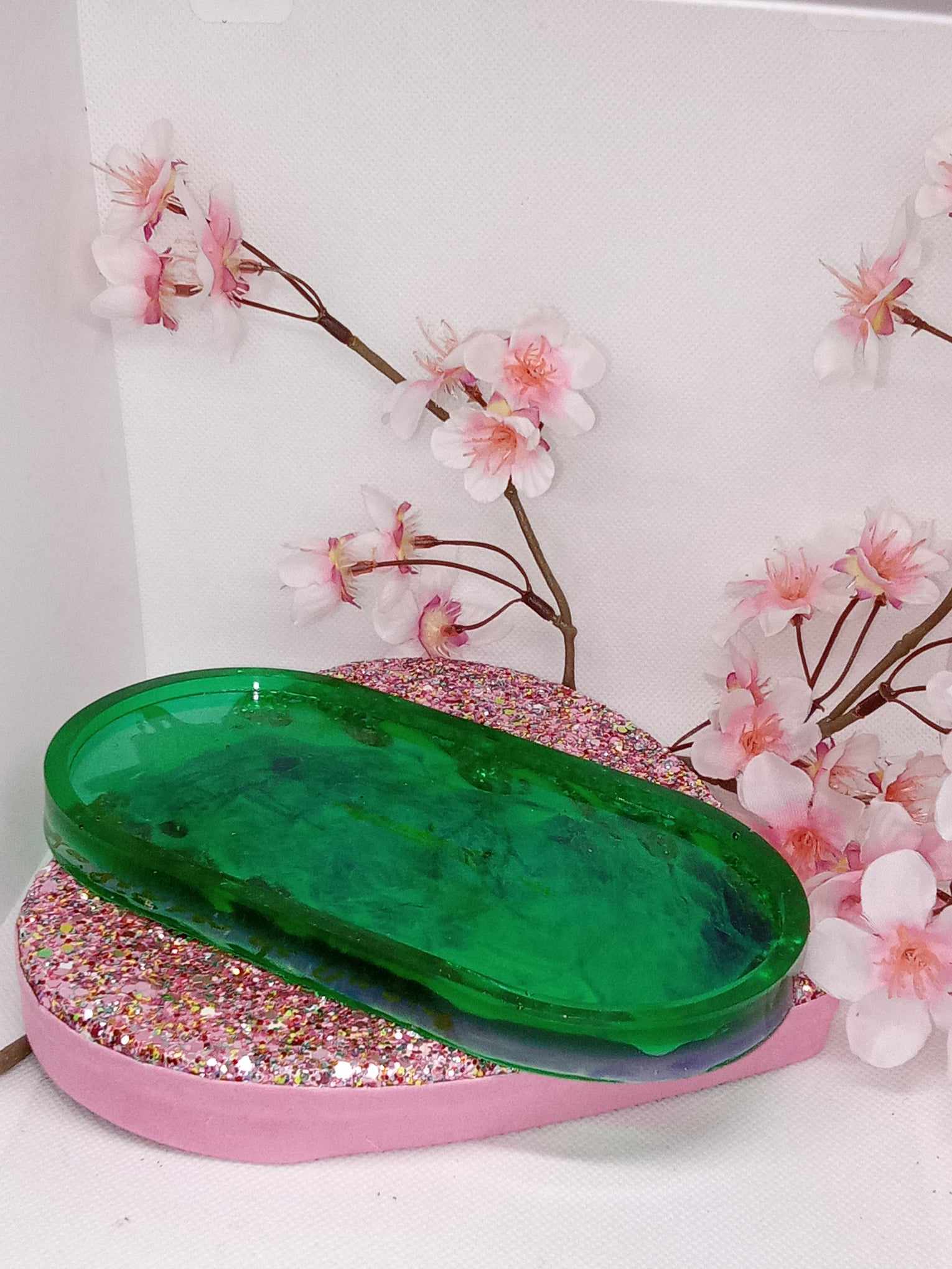 Vide poche ovale vert transparent 