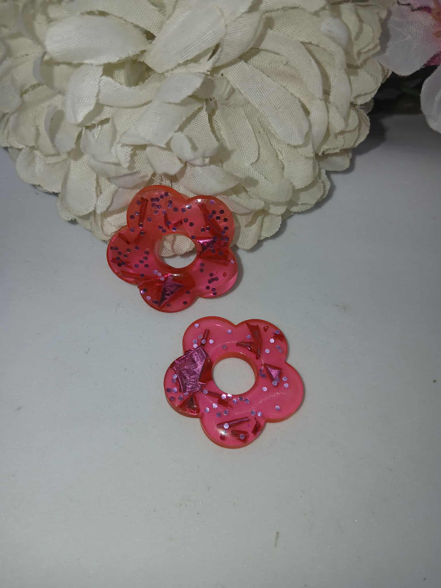 boucle d'oreilles fleurs roses 5 pétales N°3