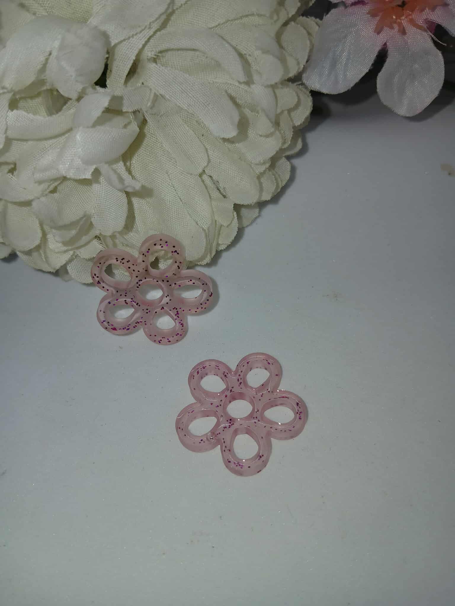 Boucles d'oreilles en forme de fleur 6trous rose pâle