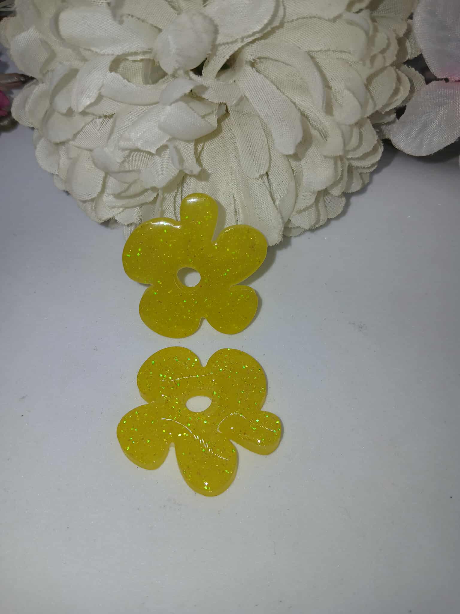 Boucles d'oreille nuage N°8 jaune pailleté