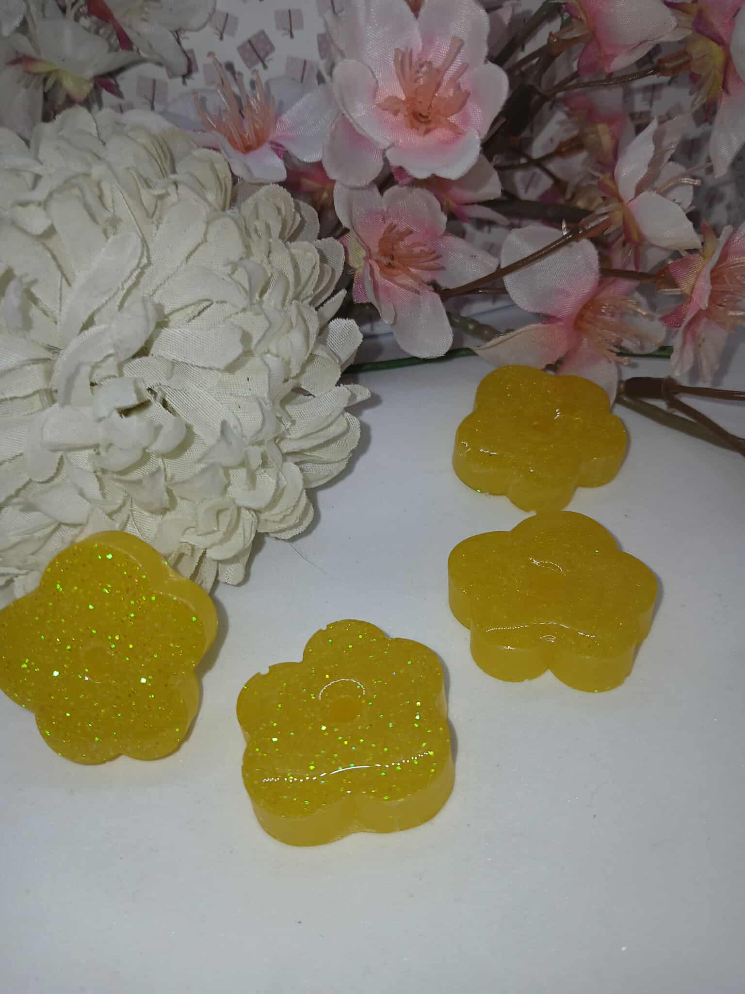 Boucle d'oreille fleur 5 pétales N°10 jaune